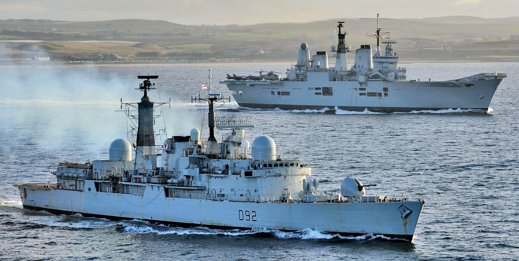 d 92 hms liverpool destroyer royal navy