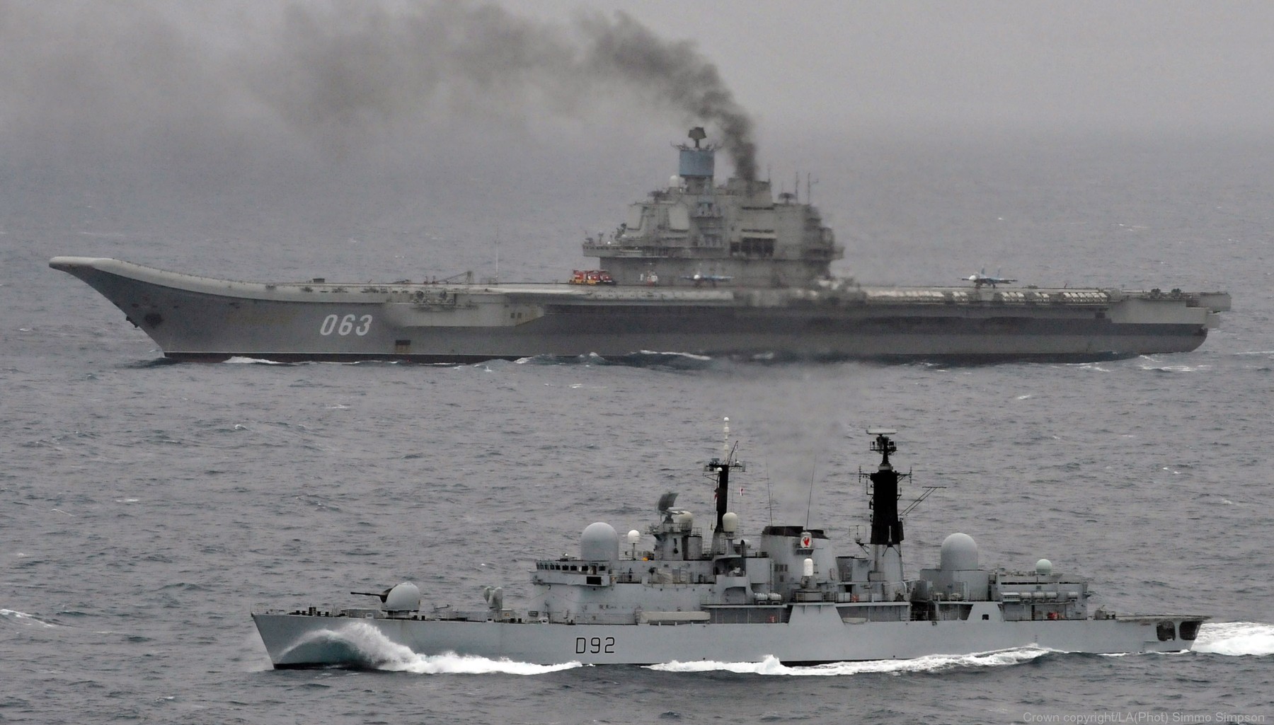 d92 hms liverpool rfs 063 admiral kuznetsov aircraft carrier russian navy