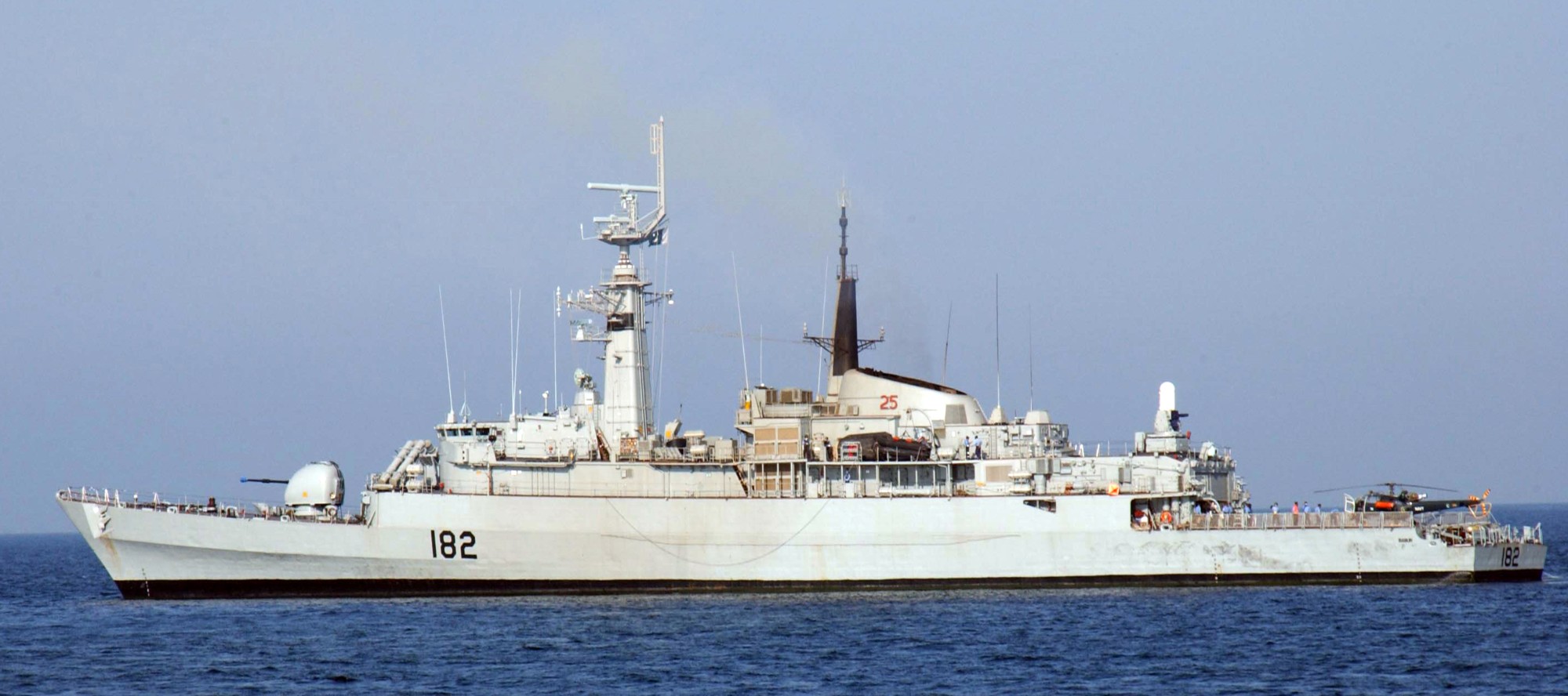 pns babur d 182 ex hms amazon class frigate pakistan navy harpoon ssm