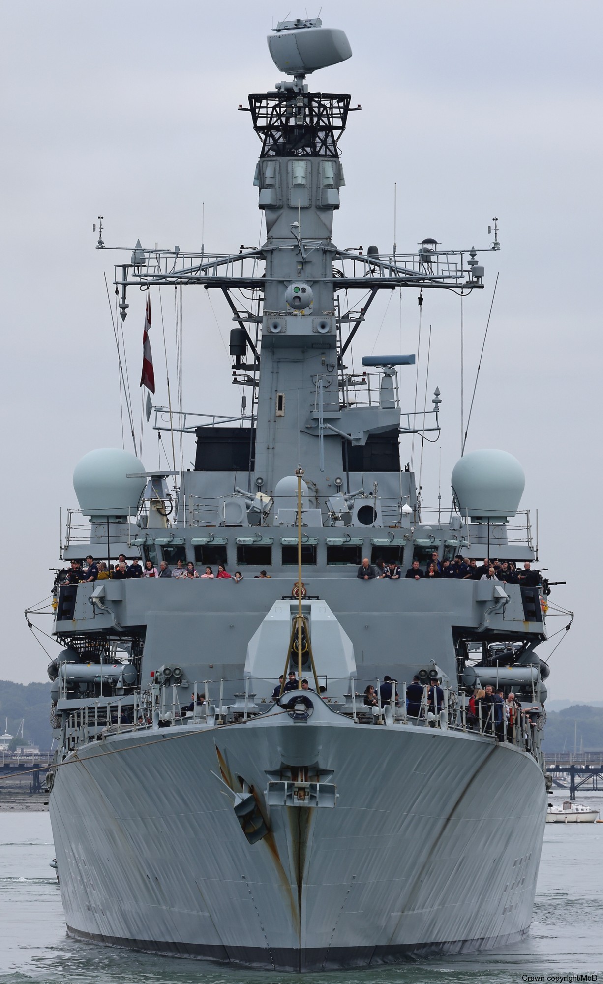 f229 hms lancaster type 23 duke class guided missile frigate royal navy 44
