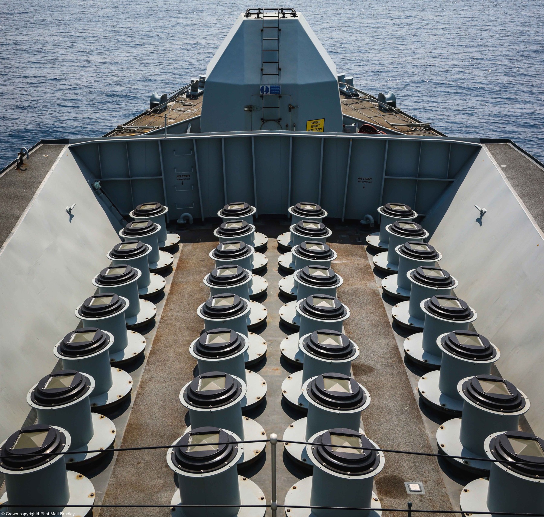 f229 hms lancaster type 23 duke class guided missile frigate gws-35 sea ceptor vls camm 70