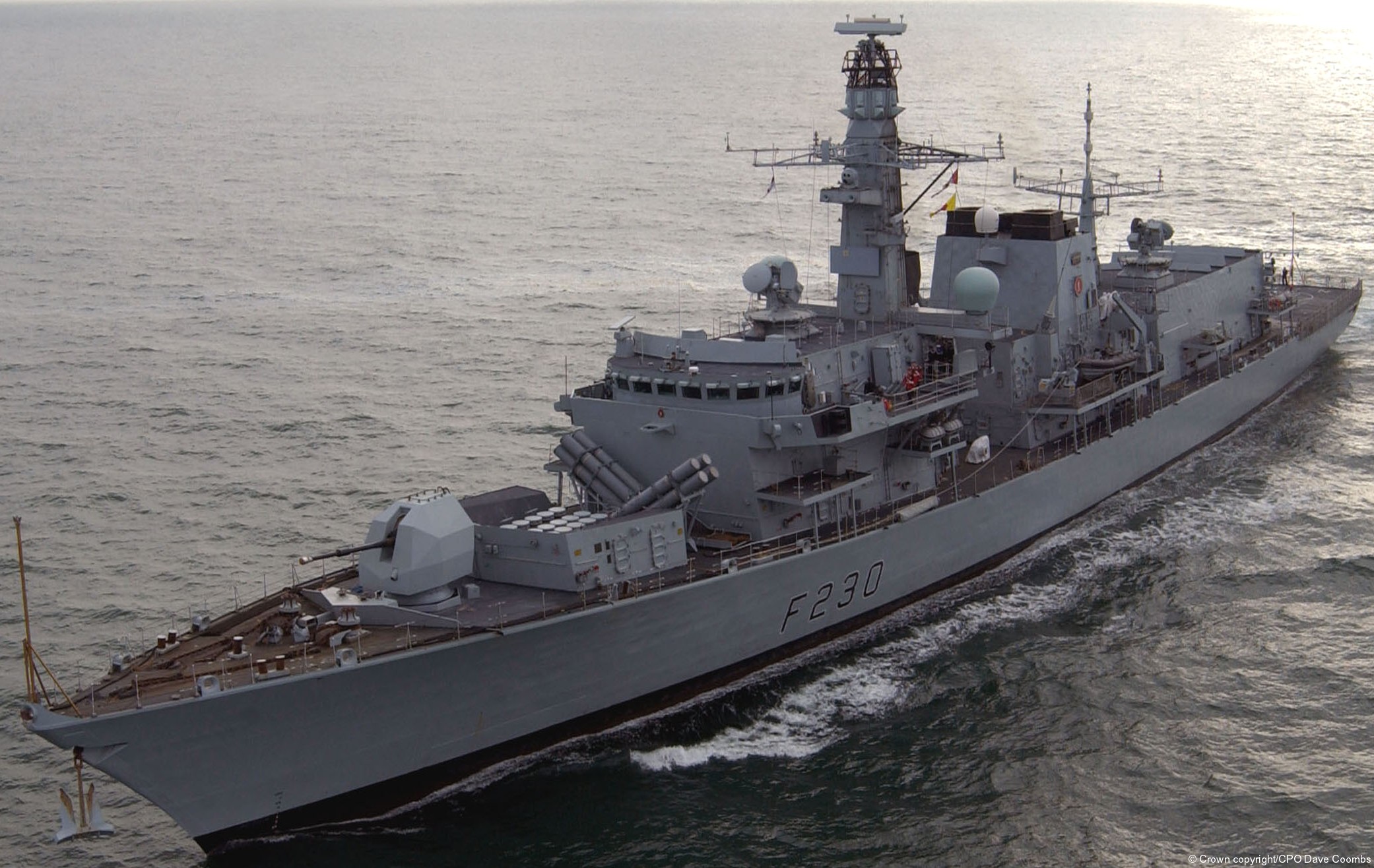 f230 hms norfolk type 23 duke class guided missile frigate ffg royal navy 11