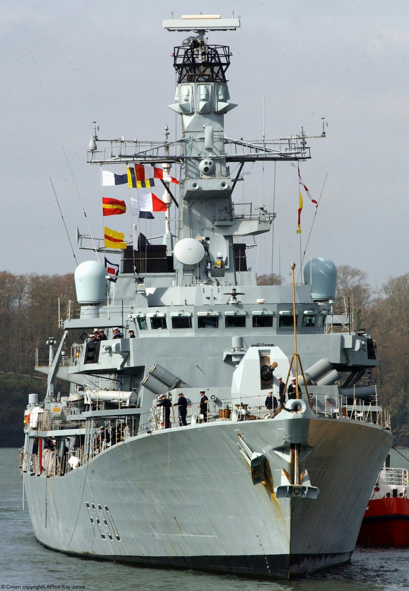 f230 hms norfolk type 23 duke class guided missile frigate ffg royal navy 13