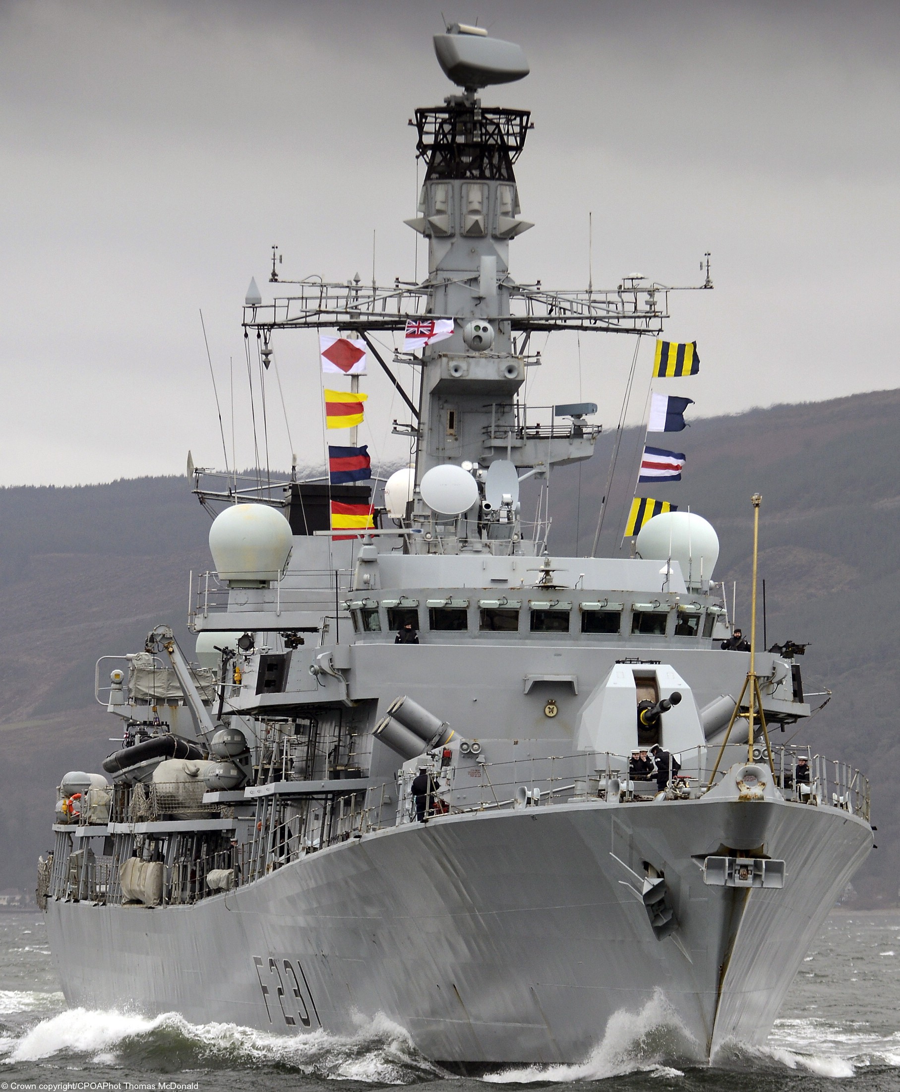 f231 hms argyll type 23 duke class guided missile frigate ffg royal navy glasgow 61
