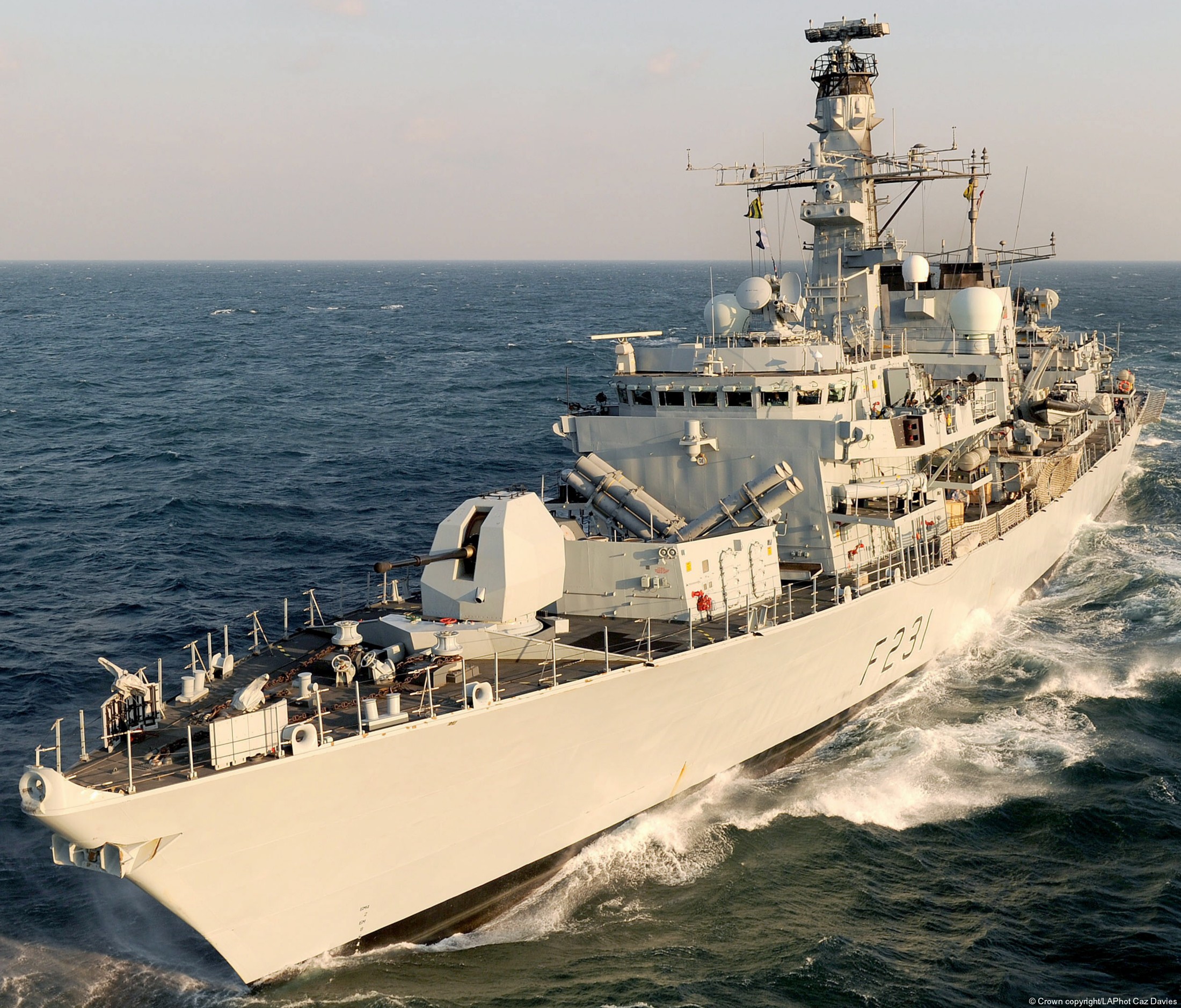 f231 hms argyll type 23 duke class guided missile frigate ffg royal navy 65