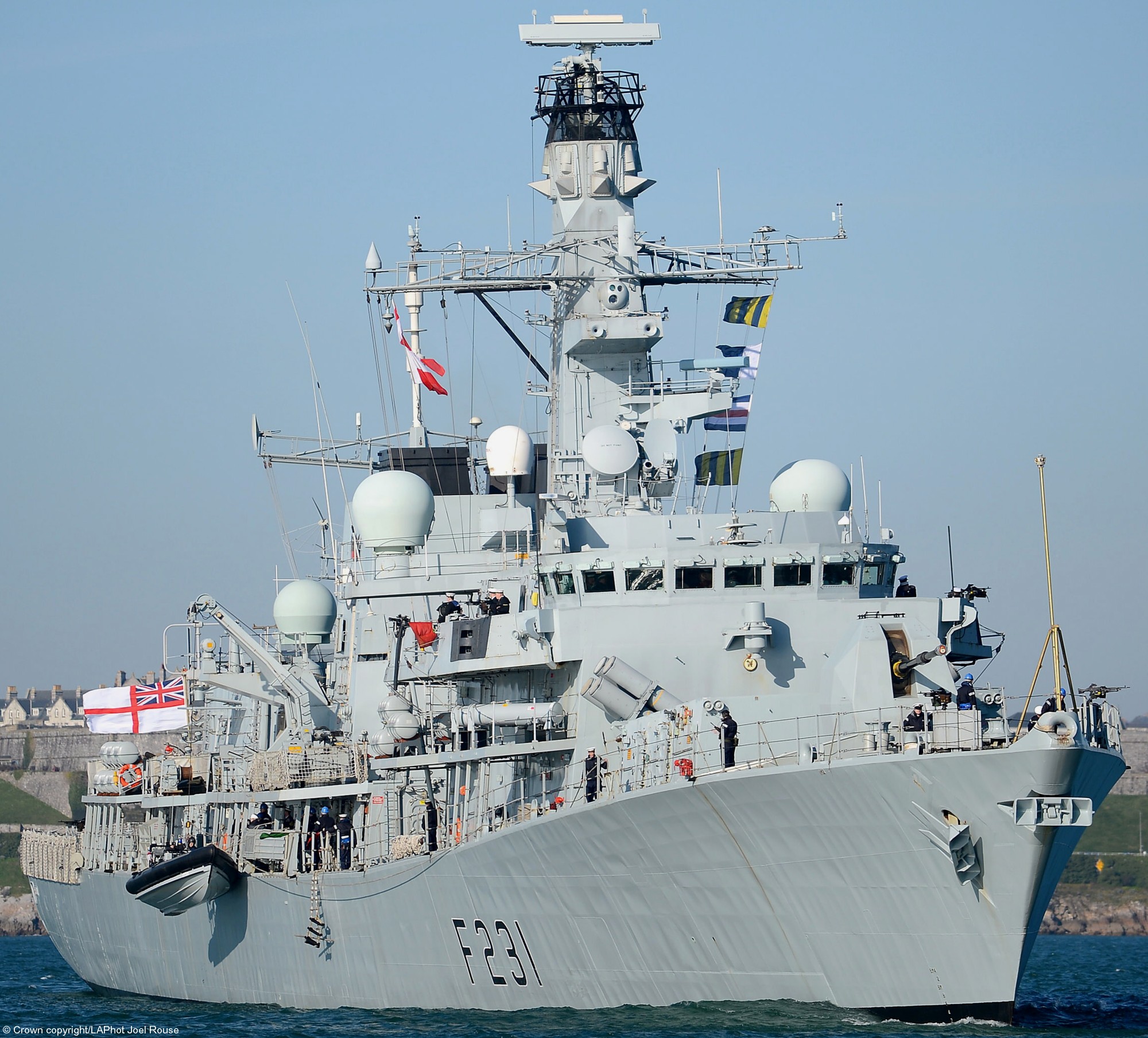 f231 hms argyll type 23 duke class guided missile frigate ffg royal navy devonport 67