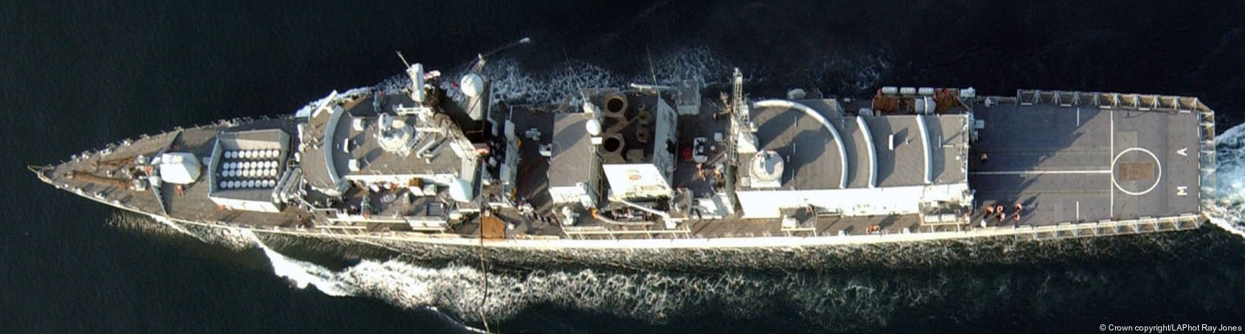 f233 hms marlborough type 23 duke class guided missile frigate ffg royal navy 16