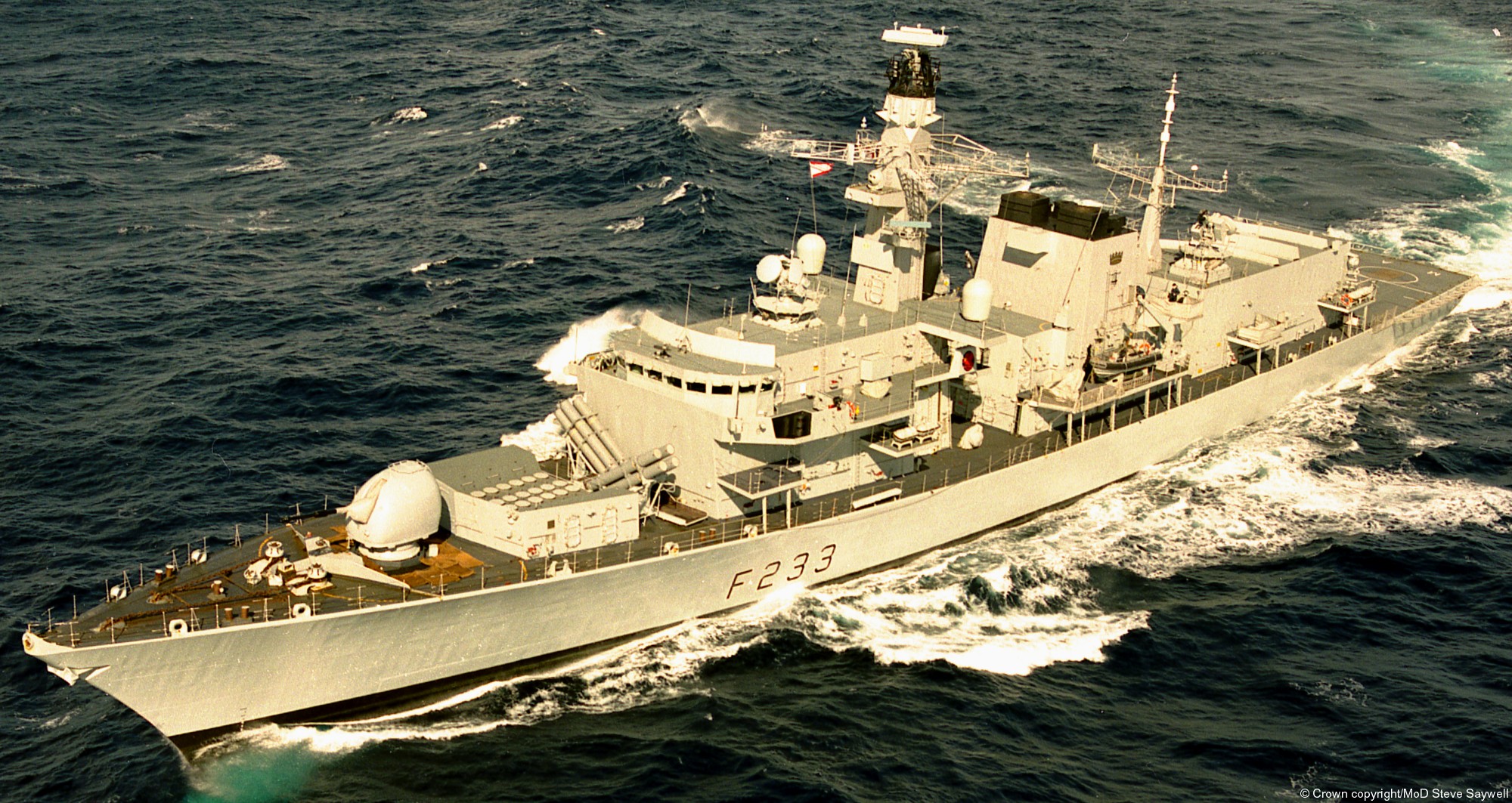 f233 hms marlborough type 23 duke class guided missile frigate ffg royal navy 20