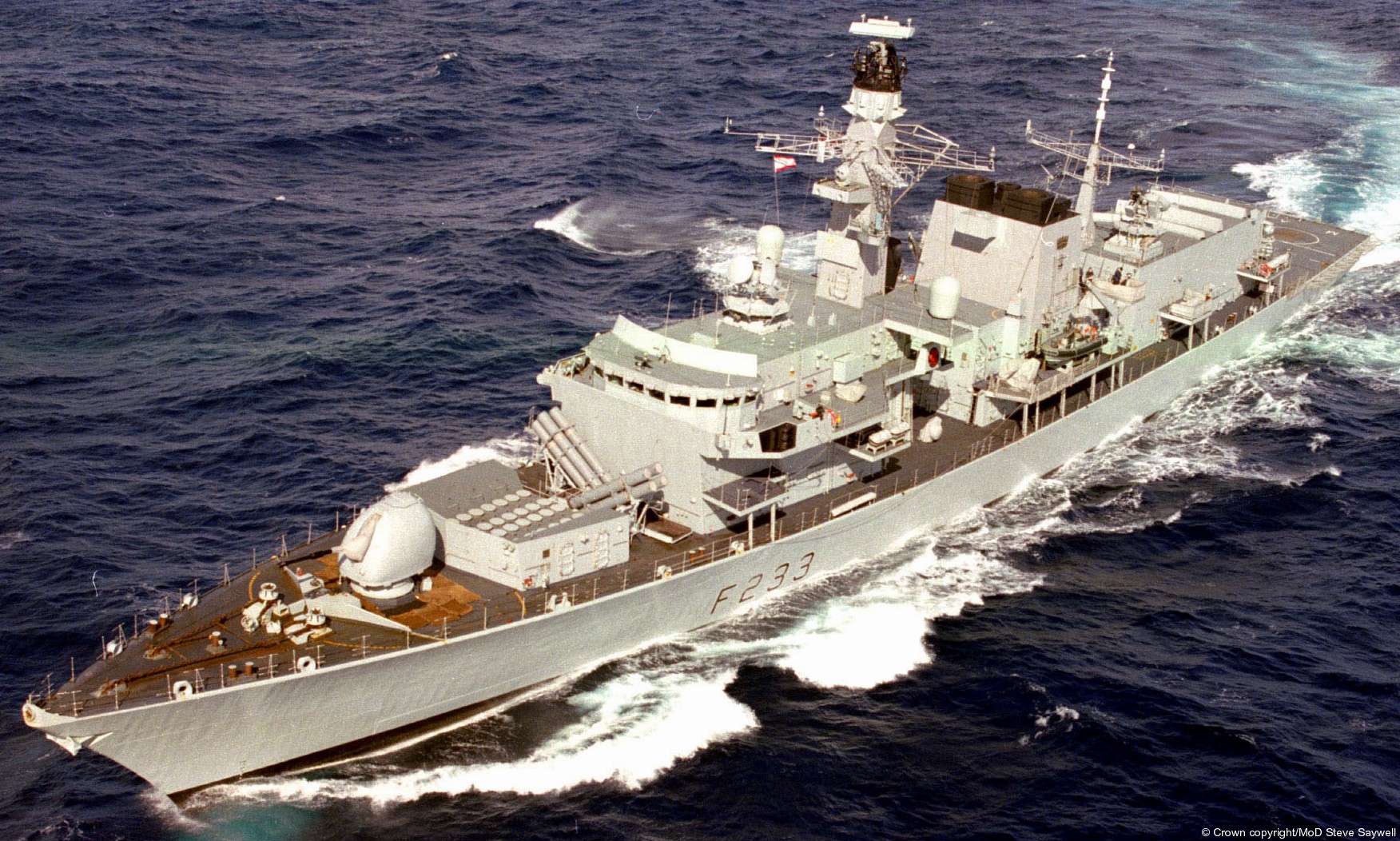 f233 hms marlborough type 23 duke class guided missile frigate ffg royal navy 21