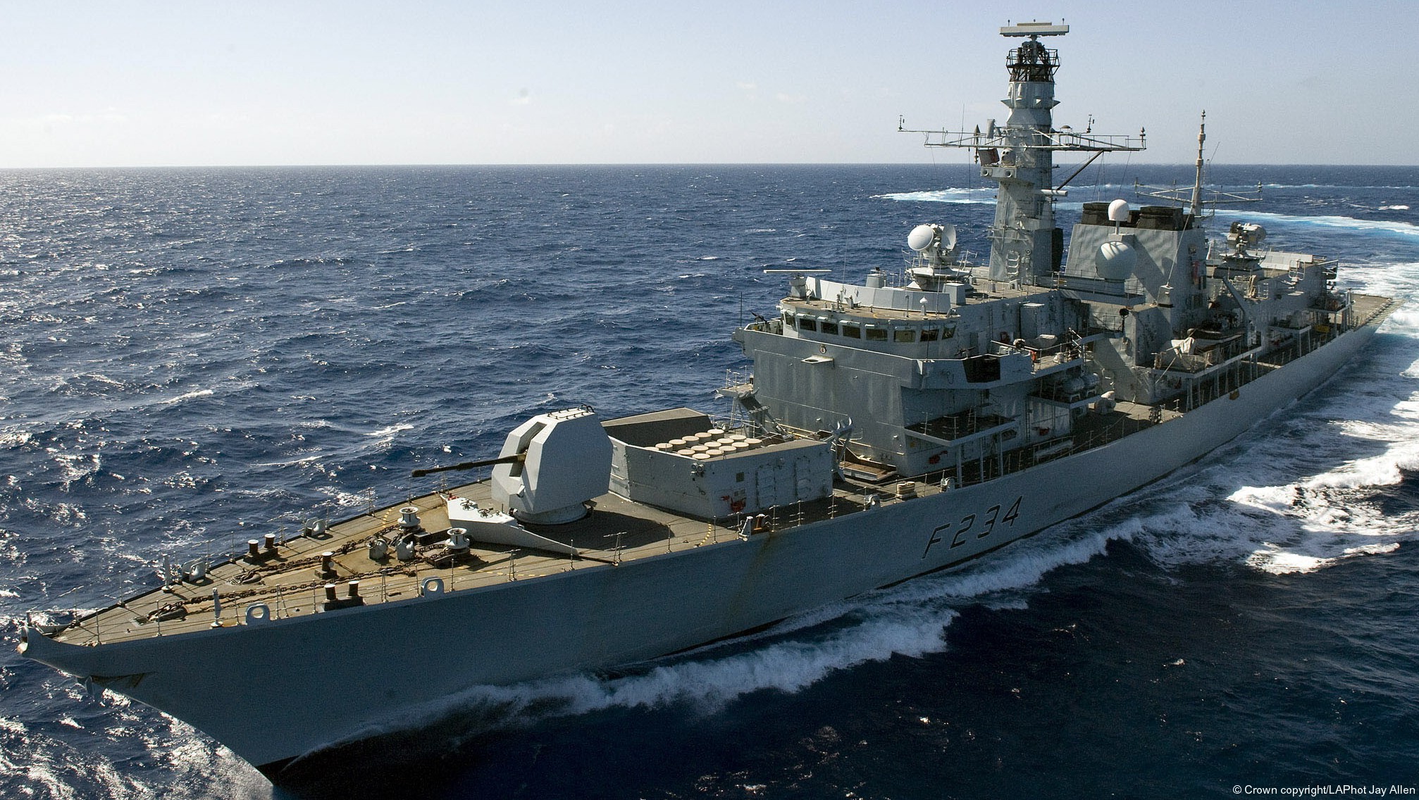f234 hms iron duke type 23 duke class guided missile frigate ffg royal navy 40