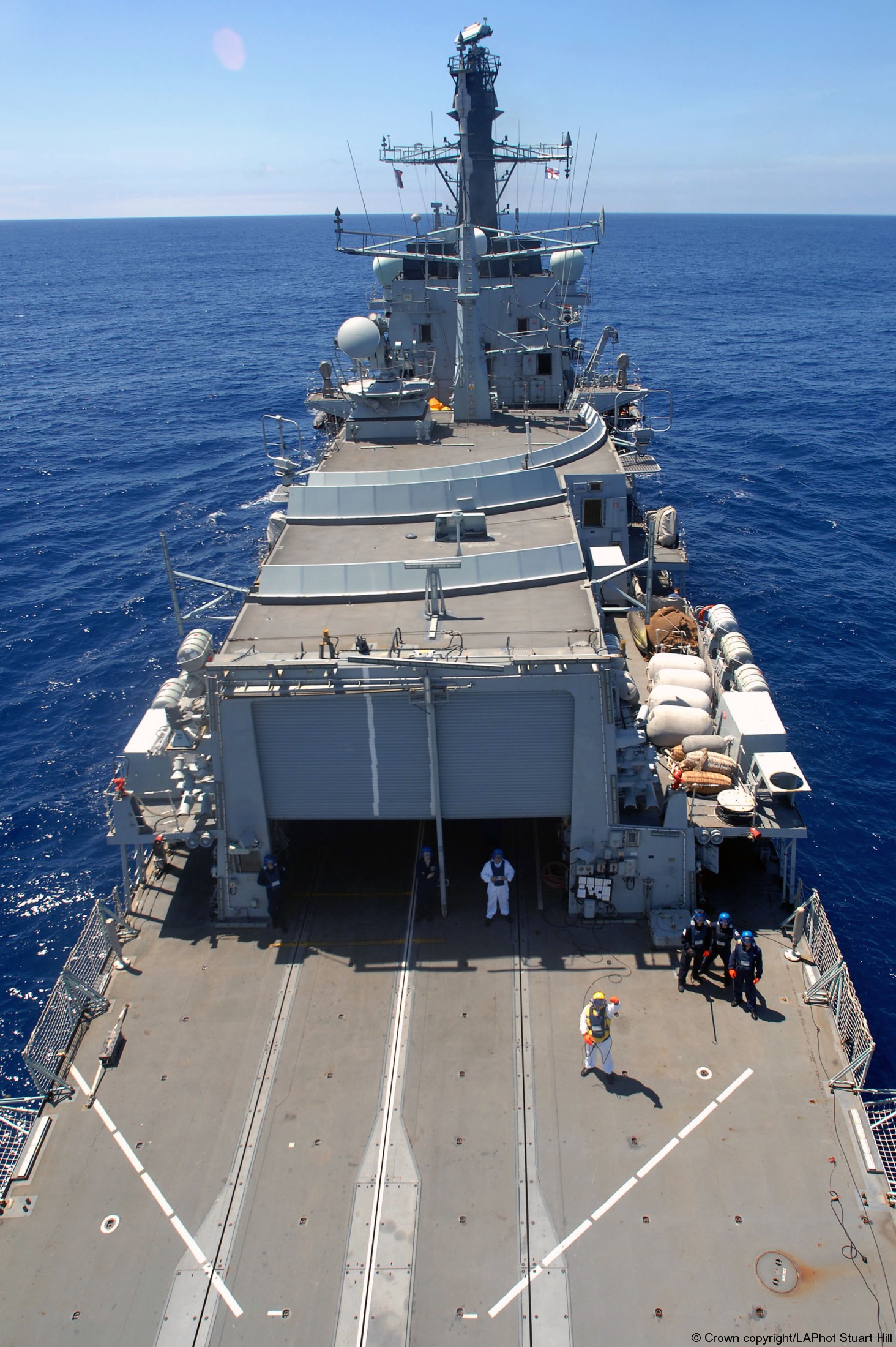f234 hms iron duke type 23 duke class guided missile frigate ffg royal navy 57 flight deck hangar