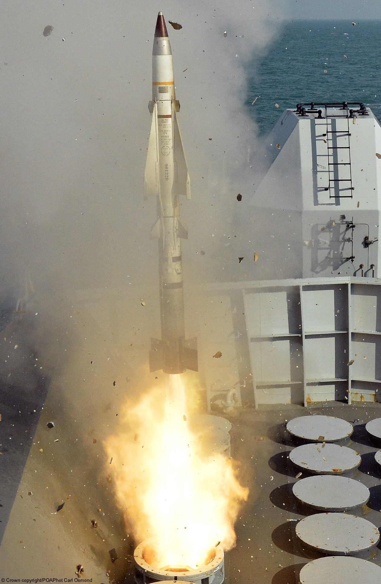 f234 hms iron duke type 23 duke class frigate sea wolf missile gws-26 vertical launching system vls 64