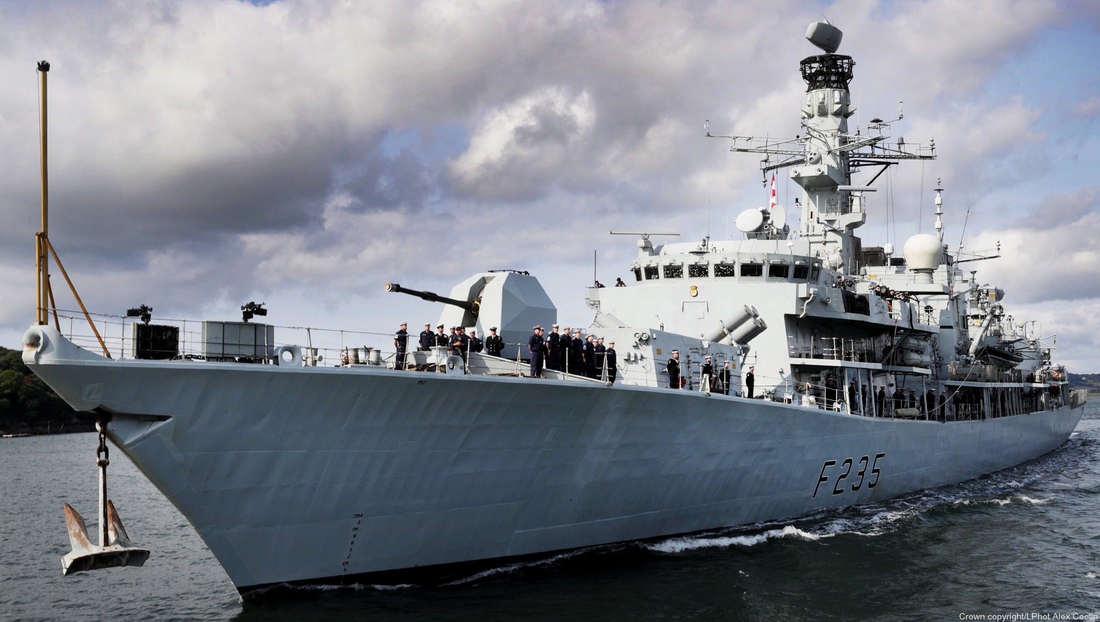 f-235 hms monmouth type 23 duke class guided missile frigate ffg royal navy 22