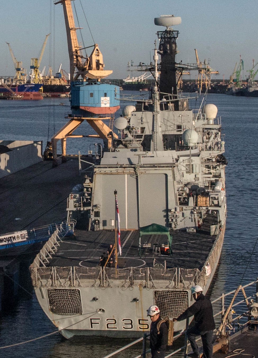 f-235 hms monmouth type 23 duke class guided missile frigate ffg royal navy 25