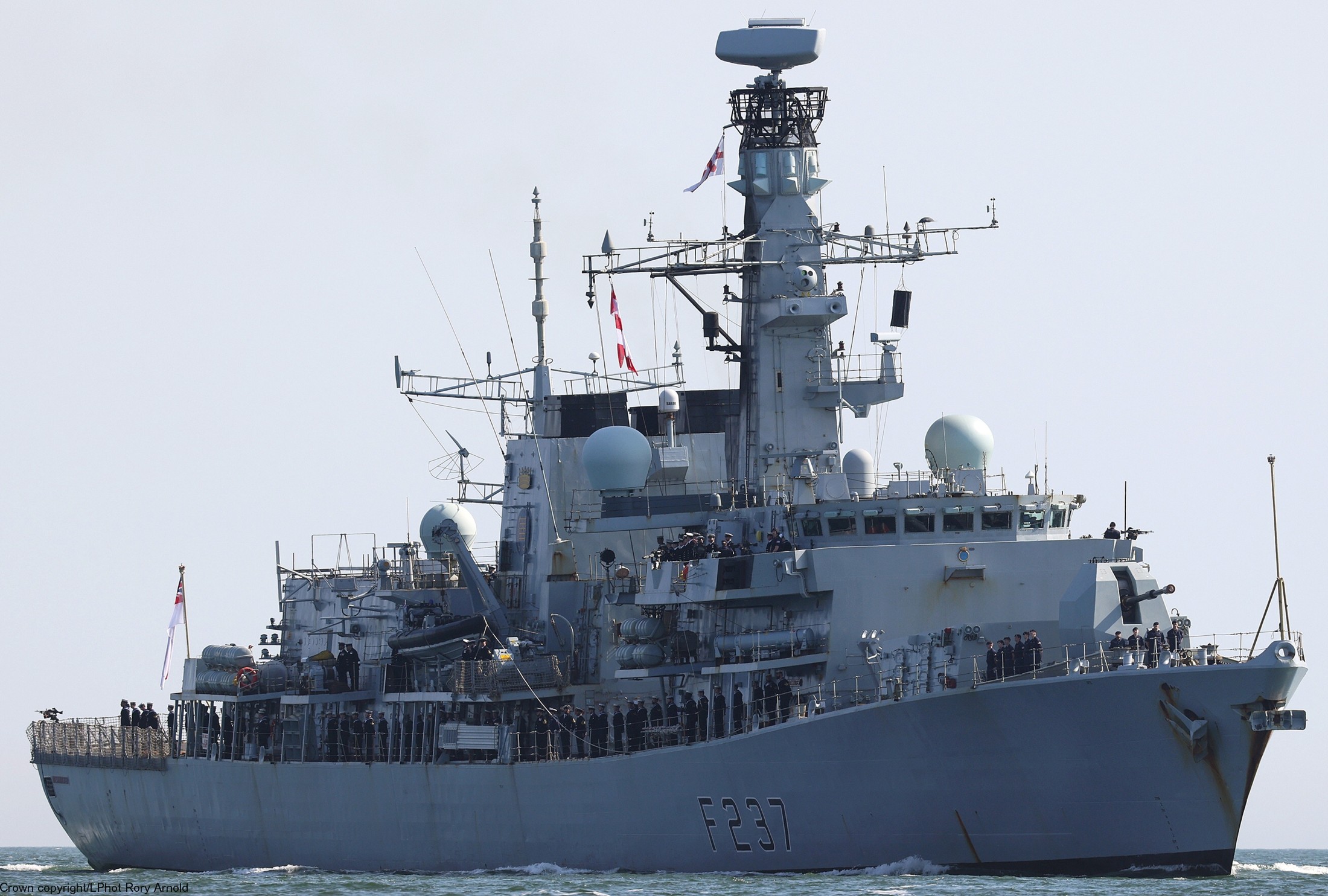 f-237 hms westminster type 23 duke class guided missile frigate ffg royal navy 16