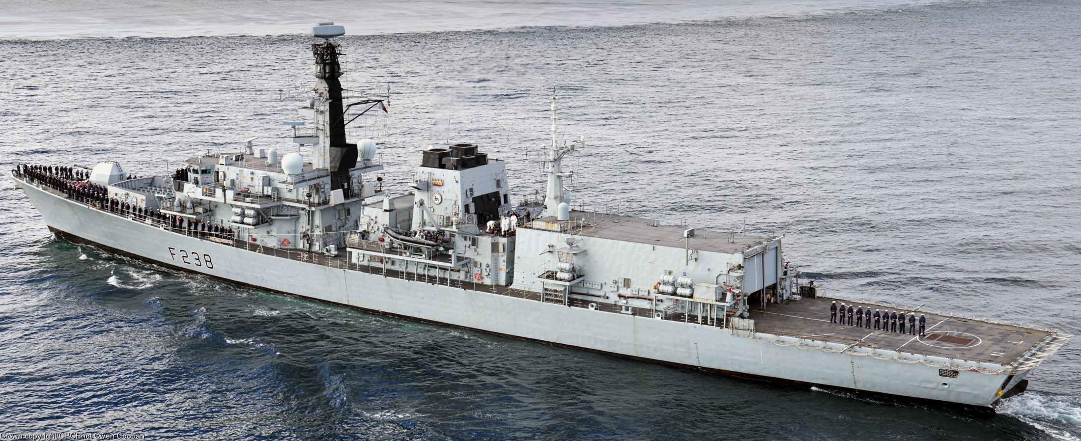 f-238 hms northumberland type 23 duke class guided missile frigate ffg royal navy 39