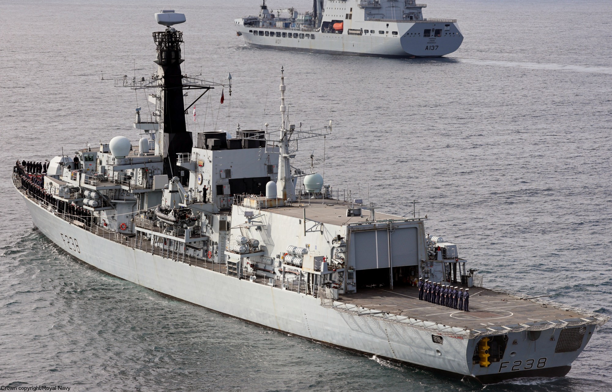 f-238 hms northumberland type 23 duke class guided missile frigate ffg royal navy 55
