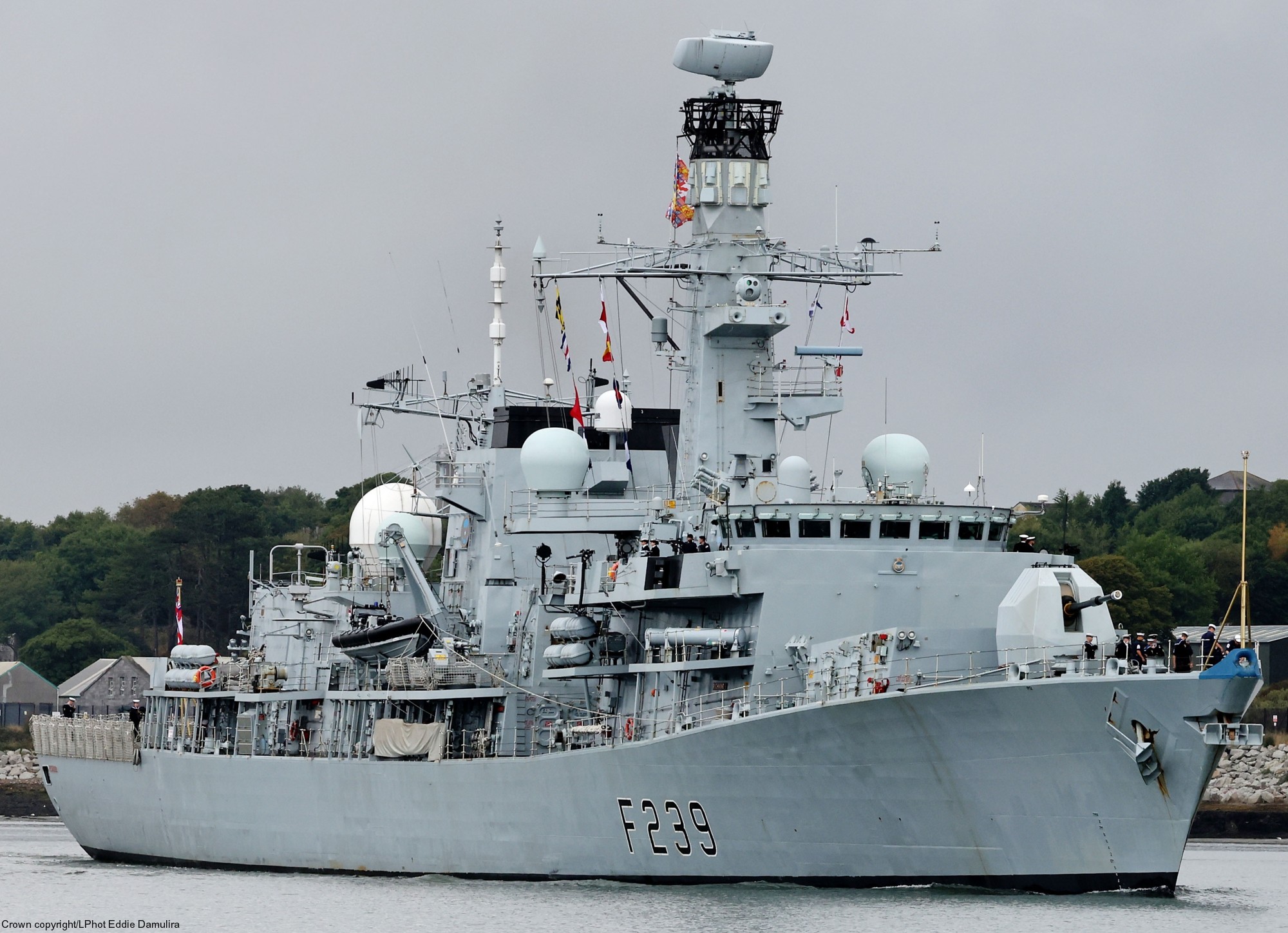 F239-HMS-Richmond-019.jpg