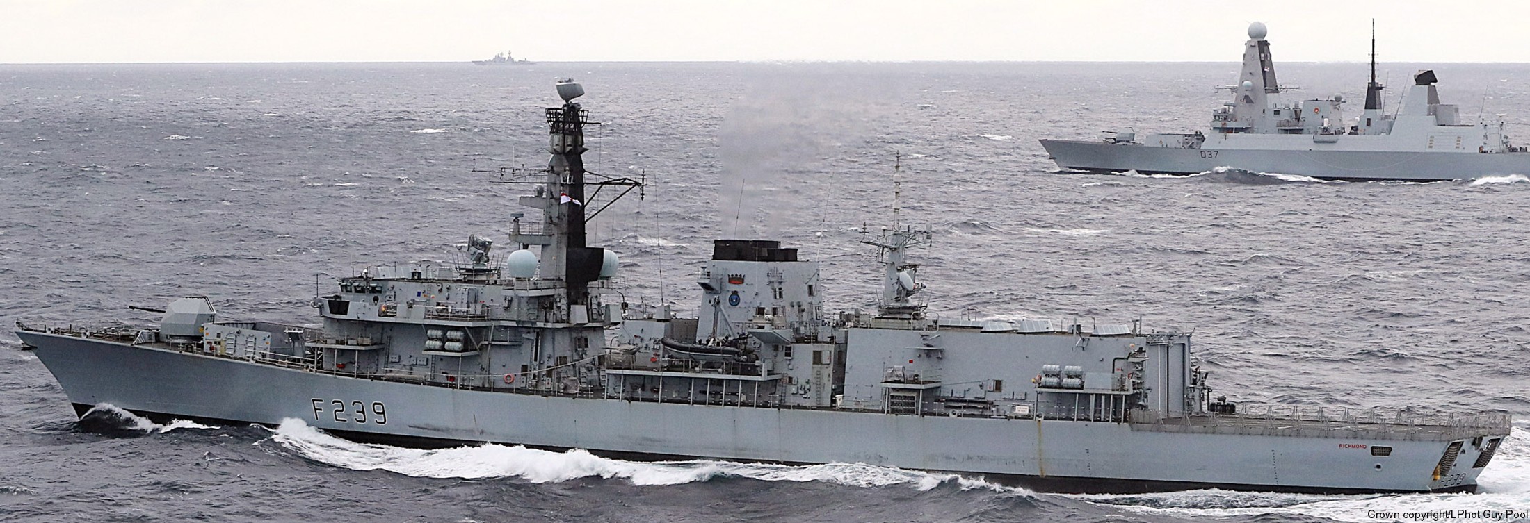 f-239 hms richmond type 23 duke class guided missile frigate ffg royal navy 22