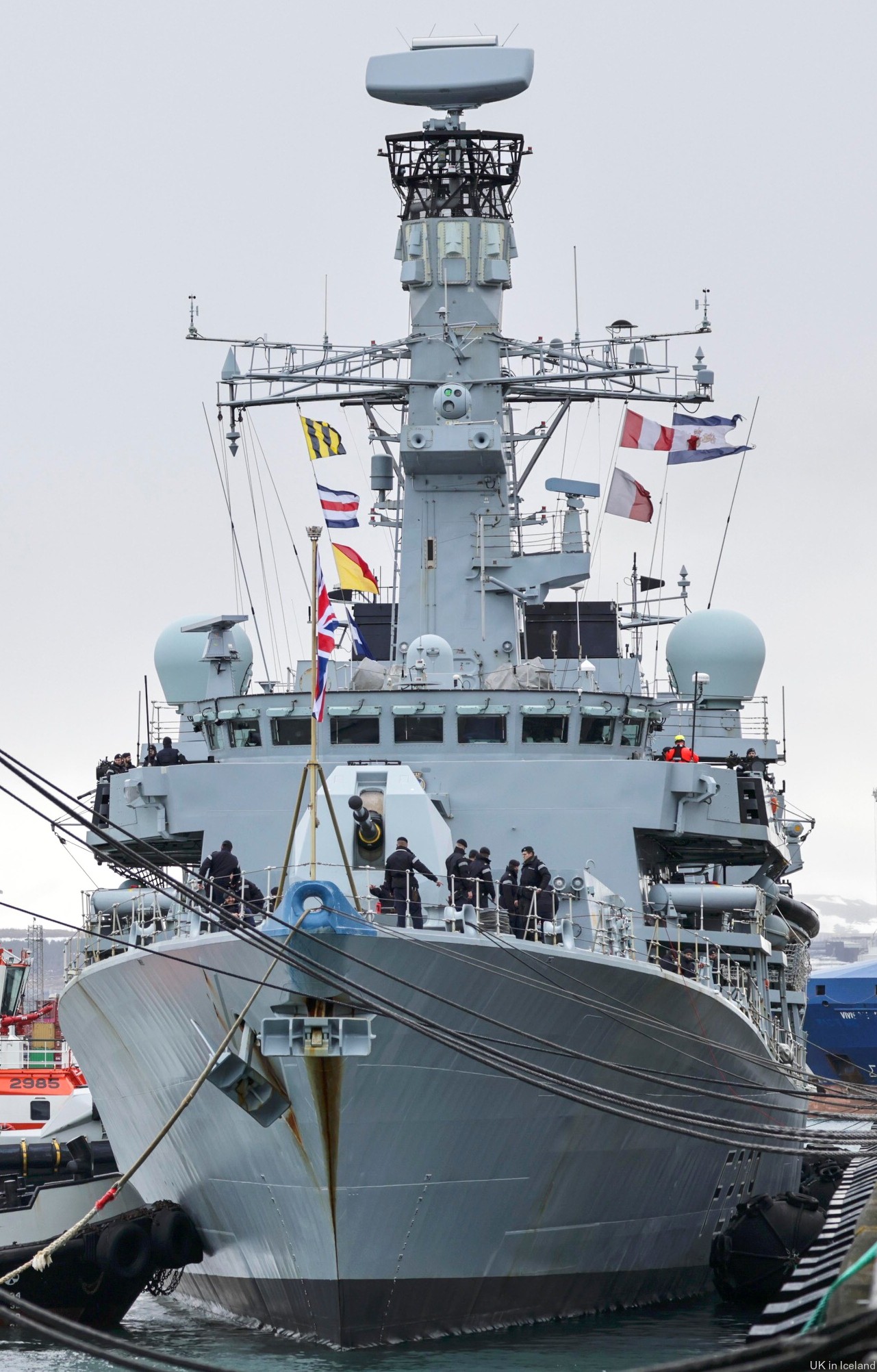 f-239 hms richmond type 23 duke class guided missile frigate ffg royal navy 39