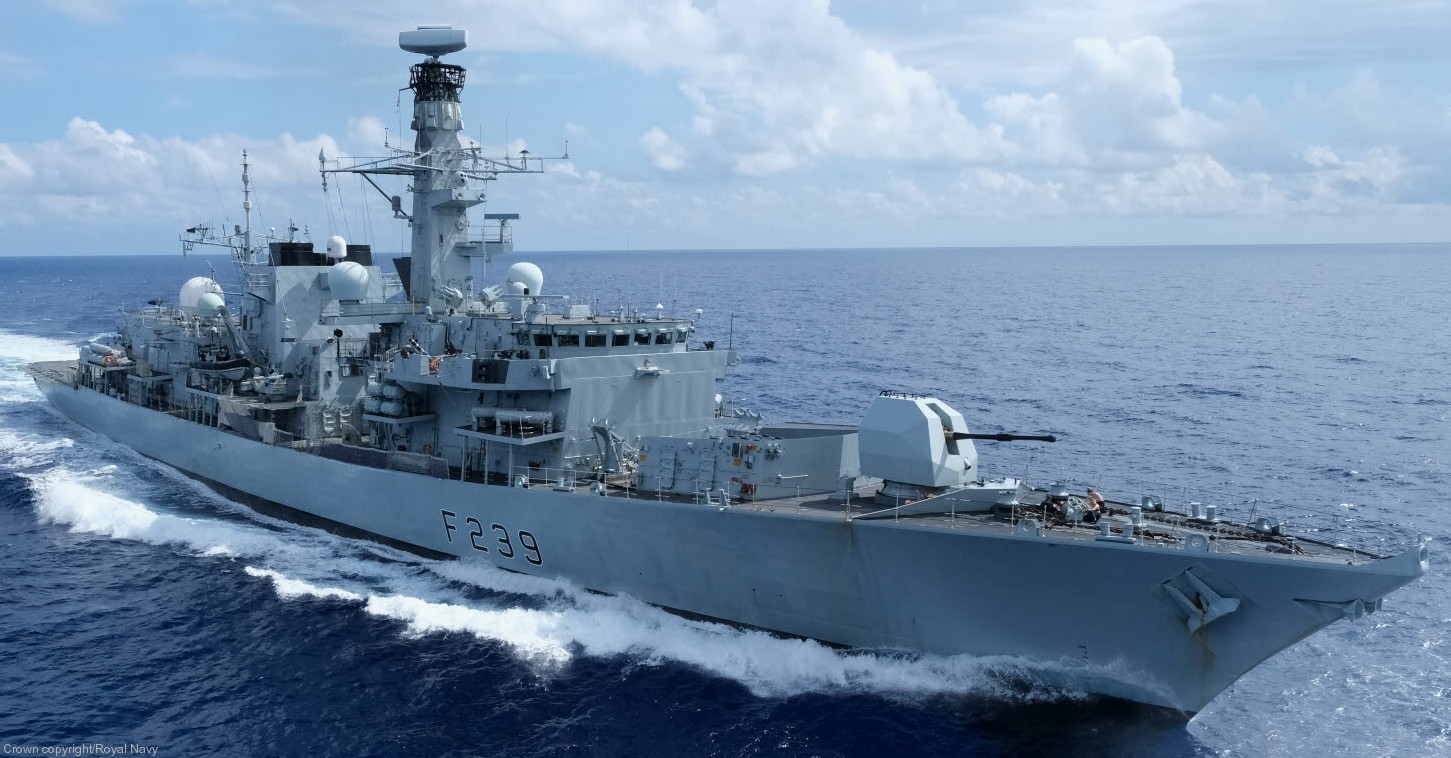 f-239 hms richmond type 23 duke class guided missile frigate ffg royal navy 45x swan hunter