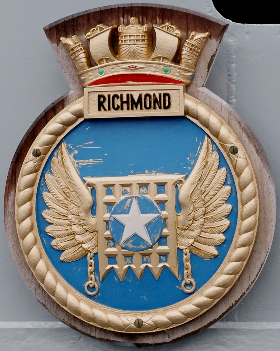f-239 hms richmond insignia crest patch badge type 23 duke class frigate royal navy 04c