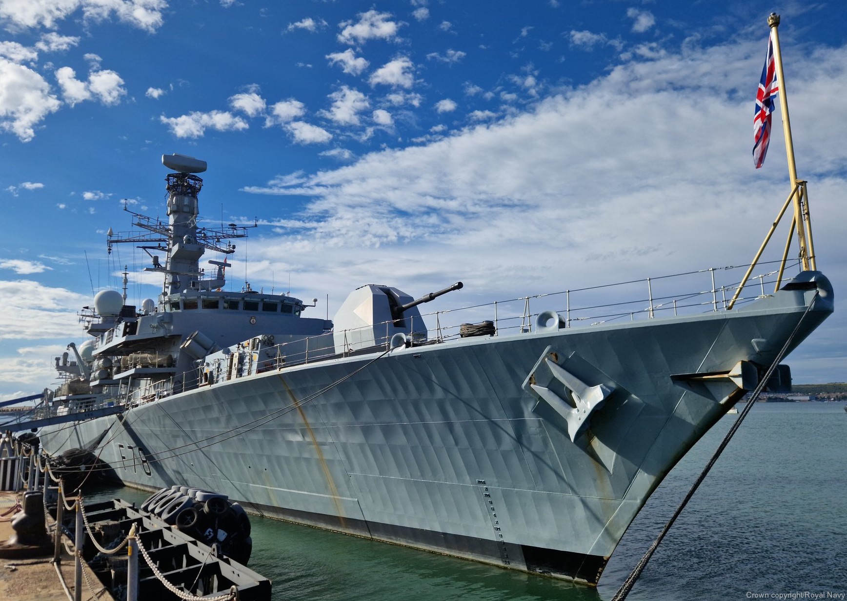 f-78 hms kent type 23 duke class guided missile frigate ffg royal navy 14