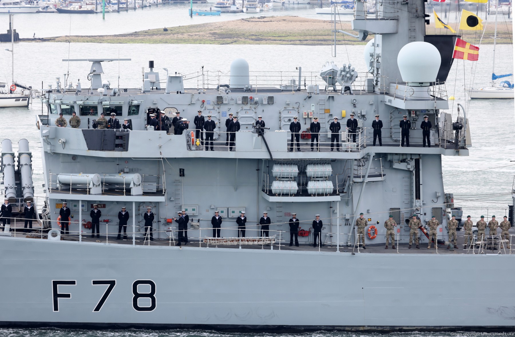 f-78 hms kent type 23 duke class guided missile frigate ffg royal navy 33