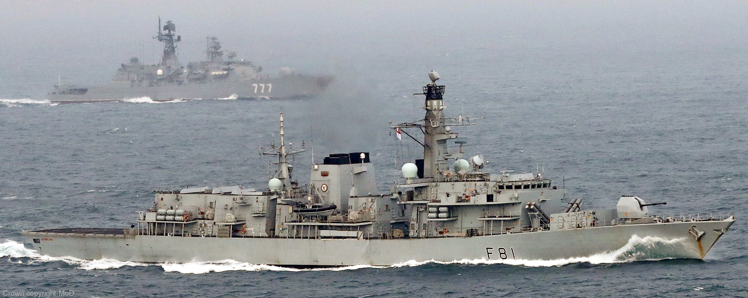 f-81 hms sutherland type 23 duke class guided missile frigate ffg royal navy 08
