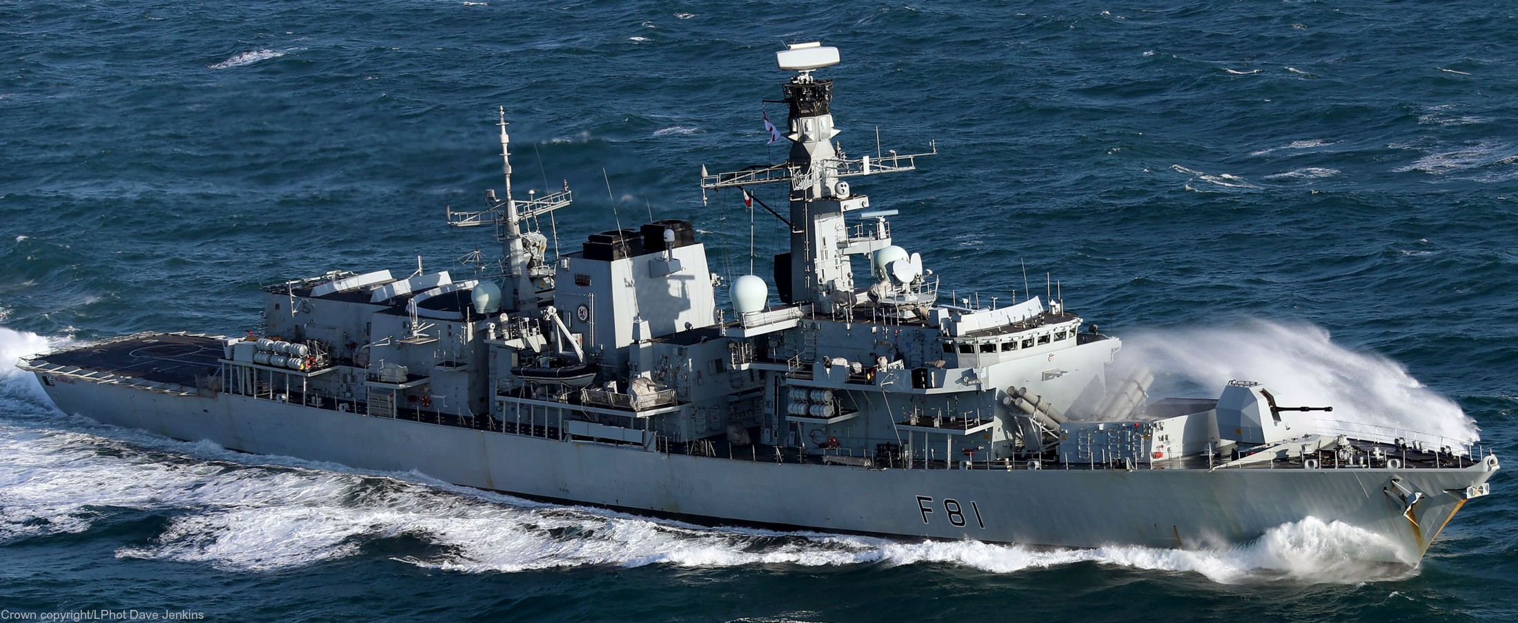 f-81 hms sutherland type 23 duke class guided missile frigate ffg royal navy 30