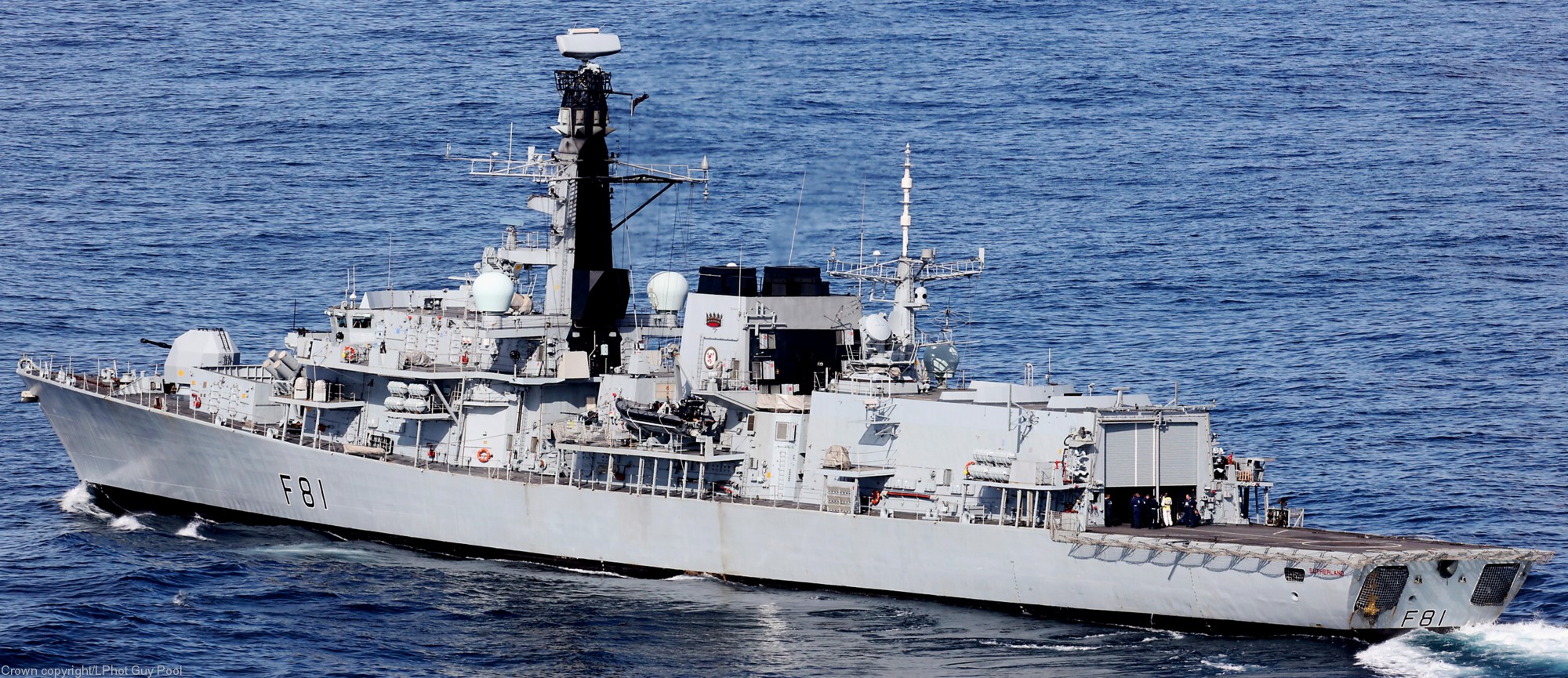 f-81 hms sutherland type 23 duke class guided missile frigate ffg royal navy 33