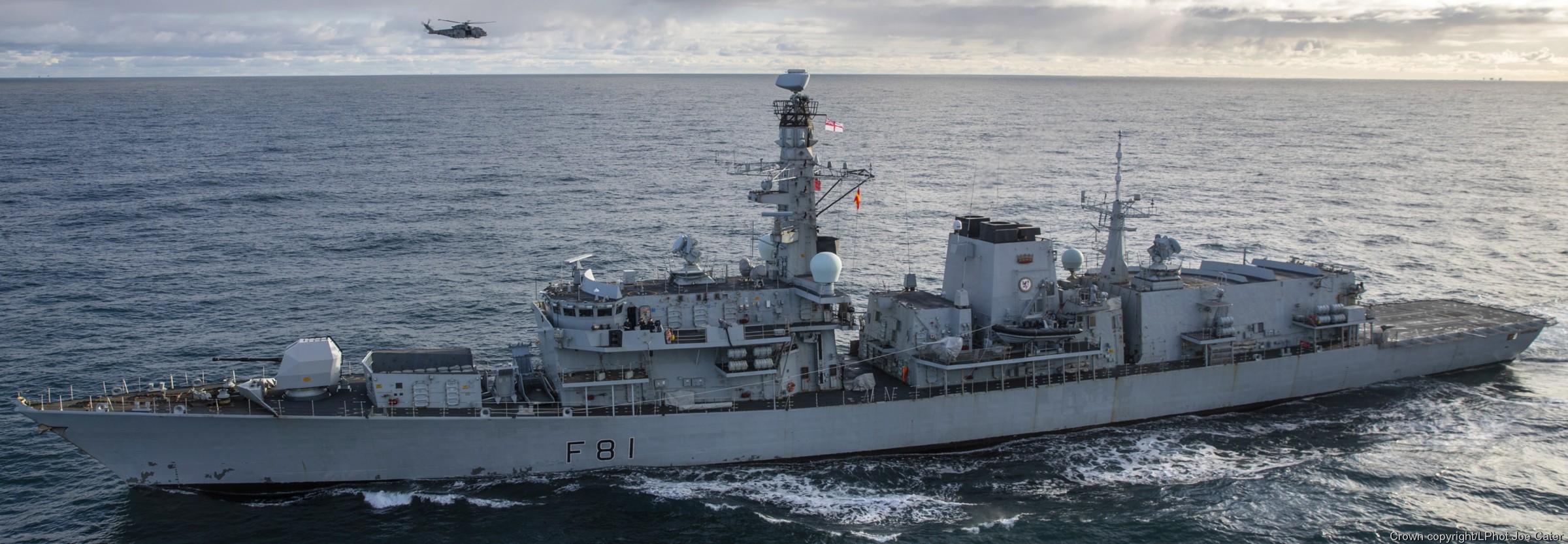 f-81 hms sutherland type 23 duke class guided missile frigate ffg royal navy 38