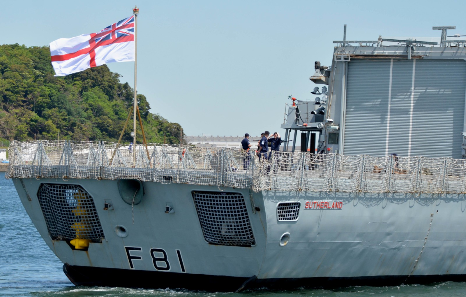f-81 hms sutherland type 23 duke class guided missile frigate ffg royal navy 56