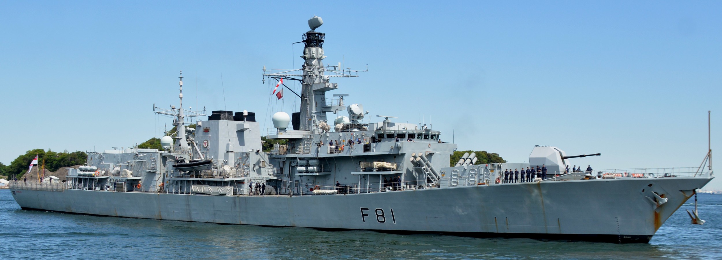 f-81 hms sutherland type 23 duke class guided missile frigate ffg royal navy 59