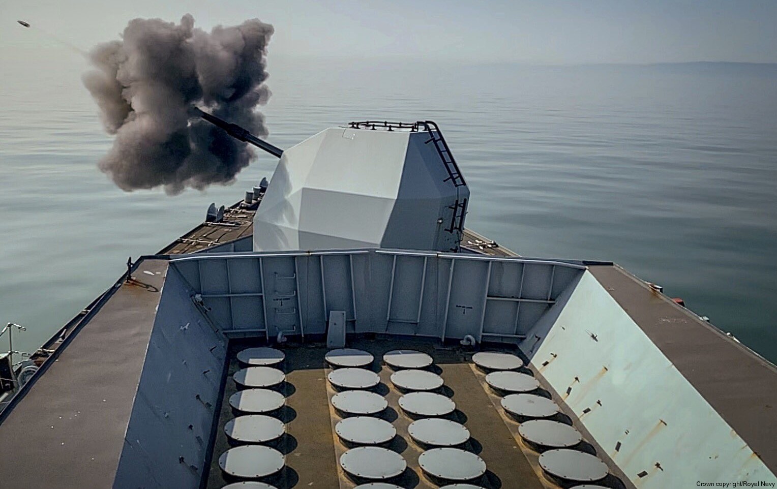 f-83 hms st. albans type 23 duke class guided missile frigate ffg royal navy 19 gws-26 vls sea wolf sam mark 8 gun