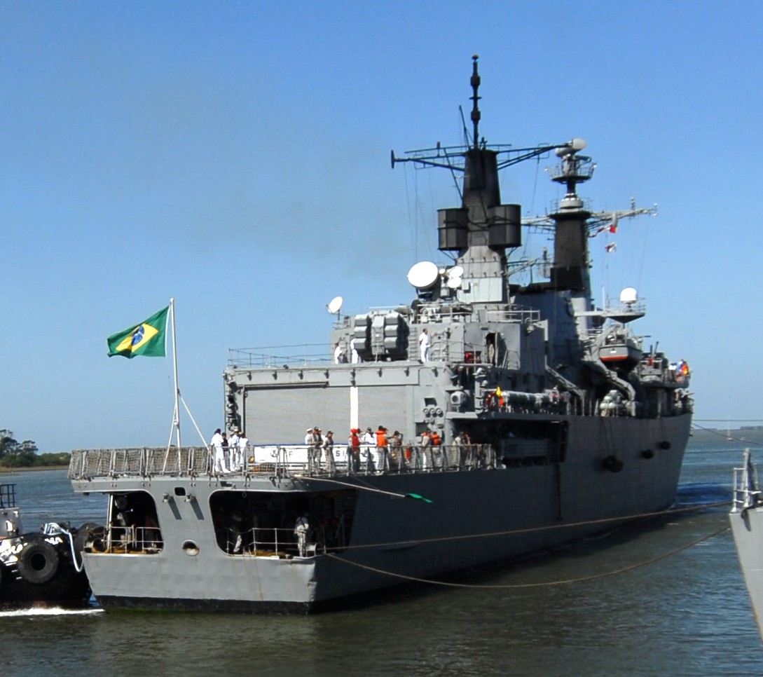 f 48 bns bosisio type 22 broadsword class frigate brazilian navy hms brazen f91