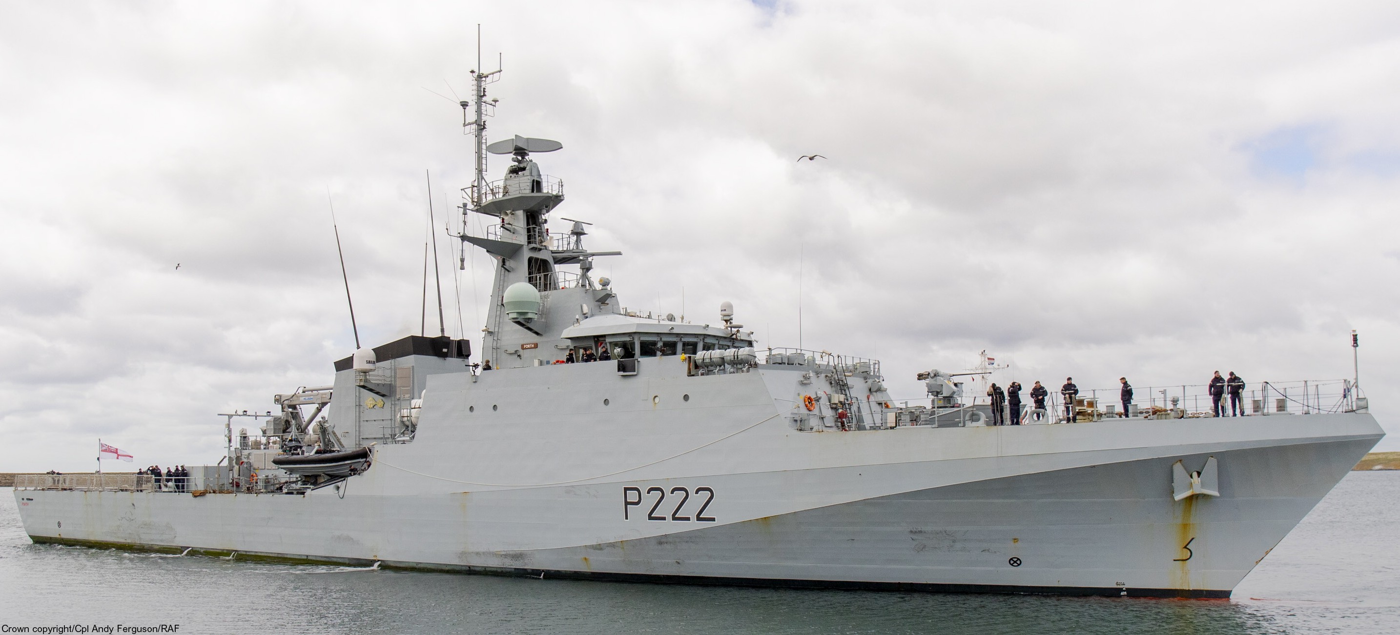 p222 hms forth river class offshore patrol vessel opv royal navy 08