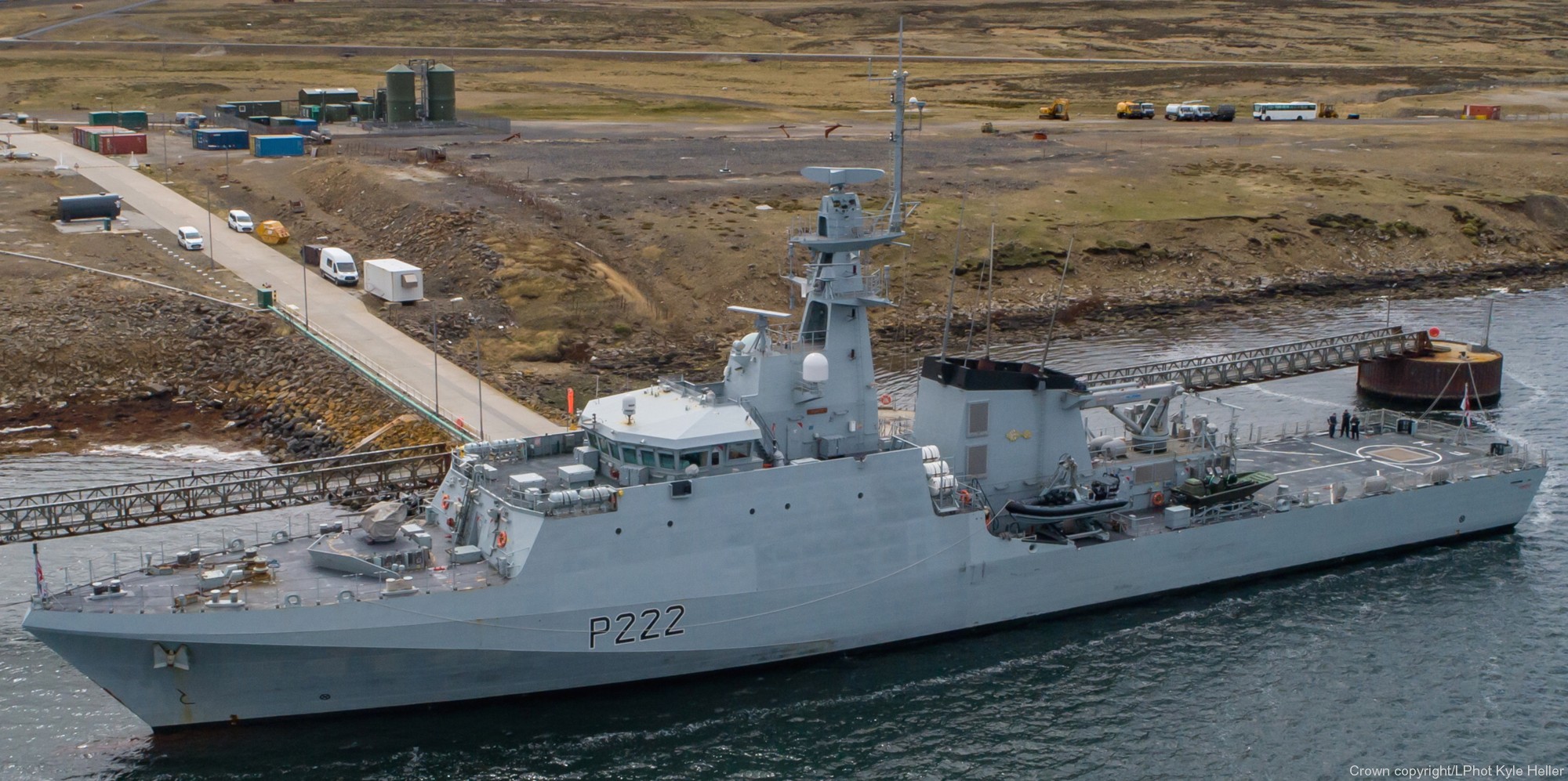 p222 hms forth river class offshore patrol vessel opv royal navy 29