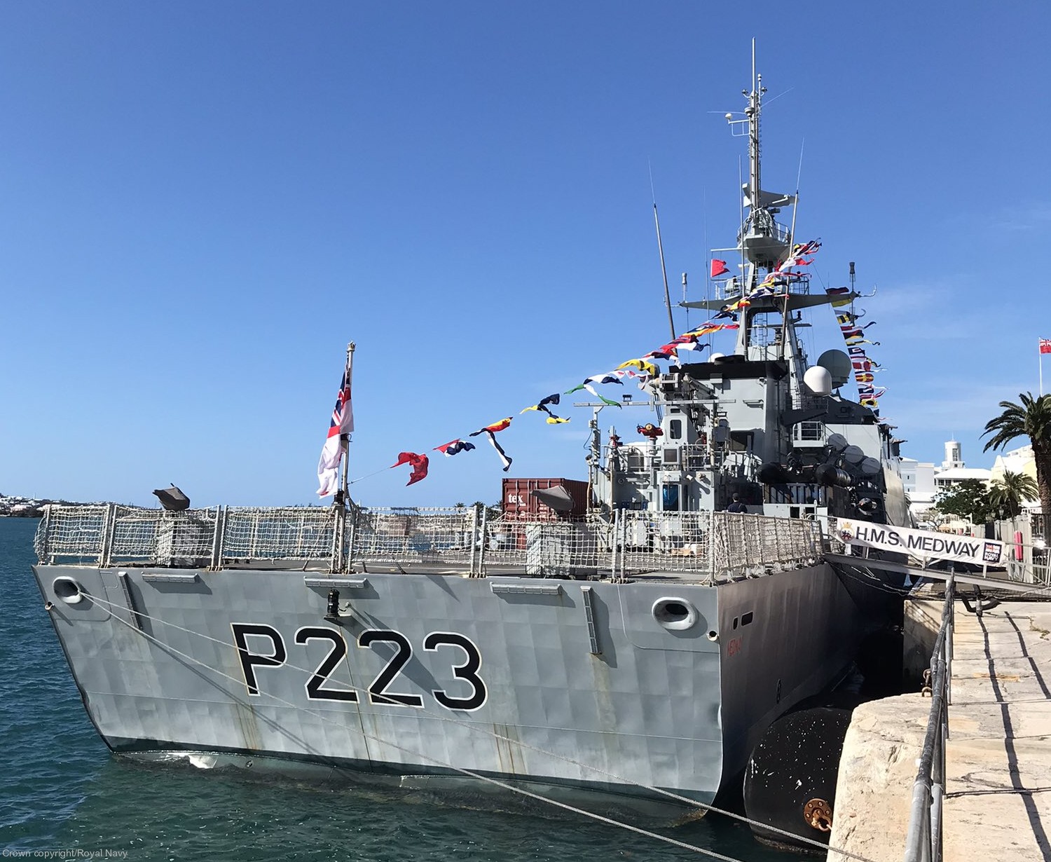 p223 hms medway river class offshore patrol vessel opv royal navy 31