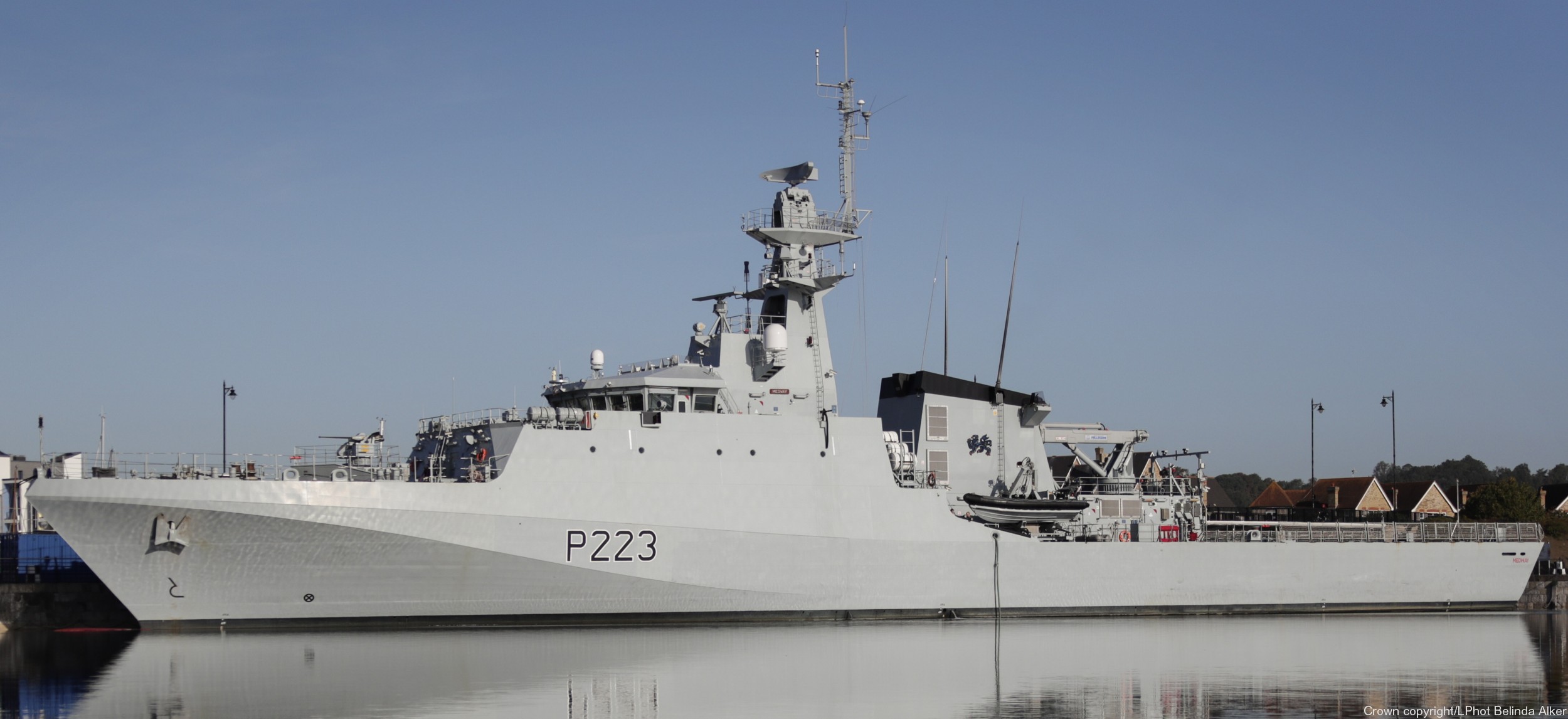 p-223 hms medway river class offshore patrol vessel opv royal navy 35