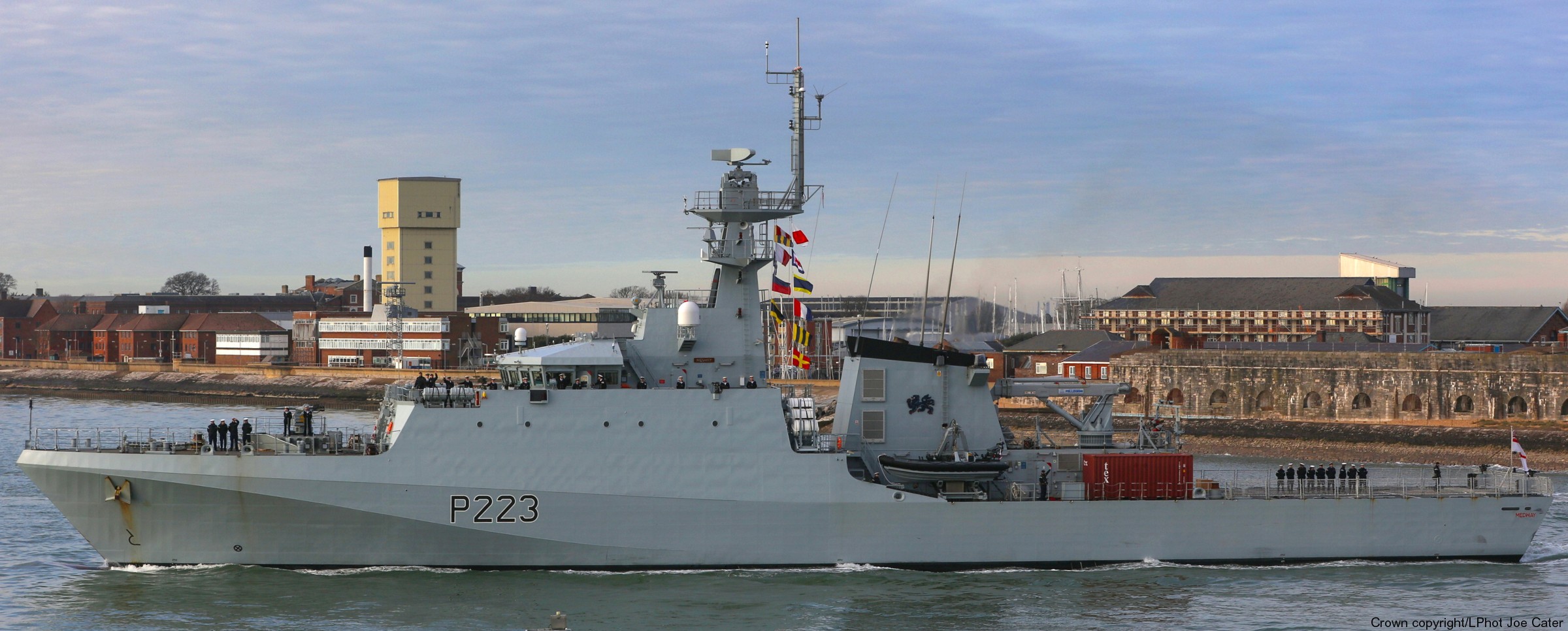 p223 hms medway insignia crest patch badge river class offshore patrol vessel opv royal navy 46 hmnb portsmouth