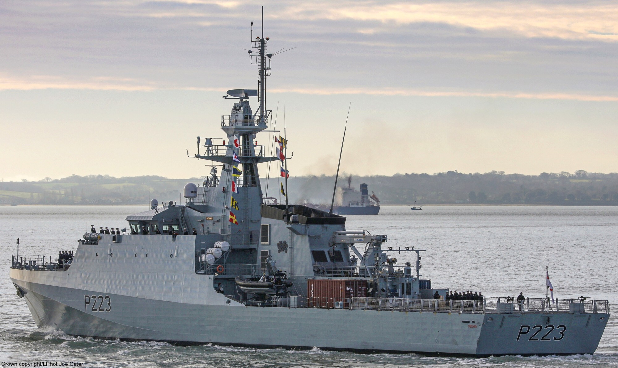 p223 hms medway insignia crest patch badge river class offshore patrol vessel opv royal navy 47