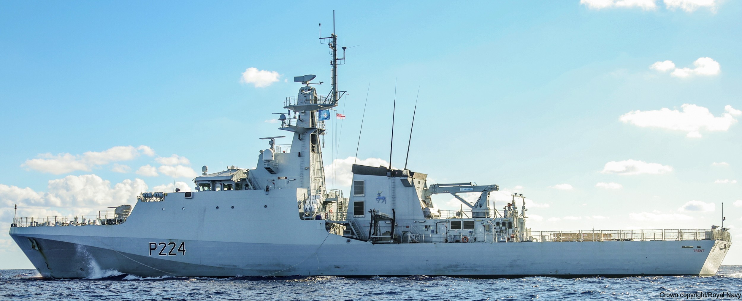 p-224 hms trent river class offshore patrol vessel opv royal navy 18
