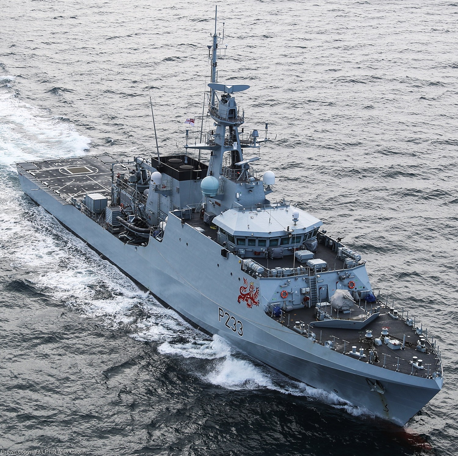 p-233 hms tamar river class offshore patrol vessel opv royal navy 11