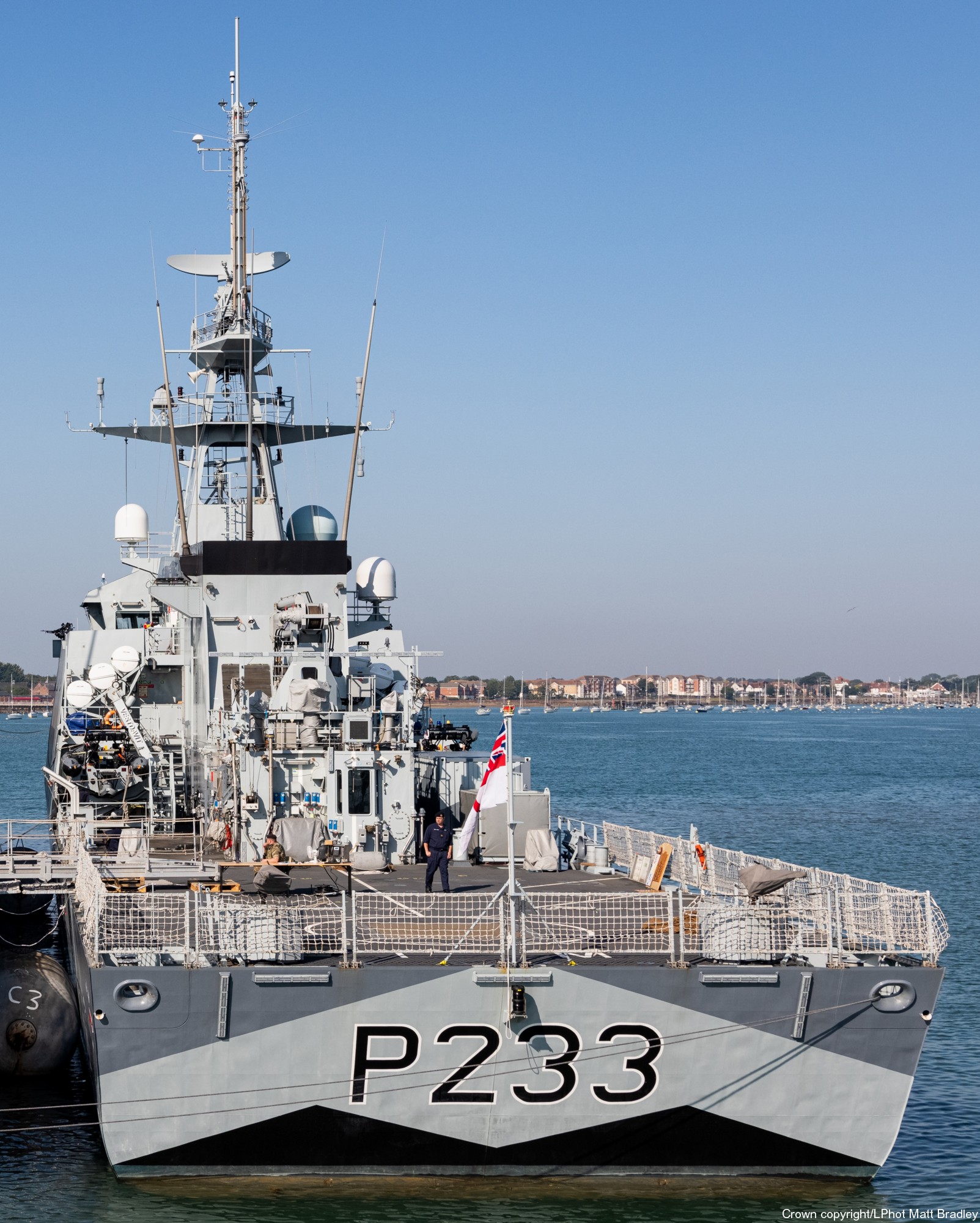 p233 hms tamar river class offshore patrol vessel opv royal navy 41