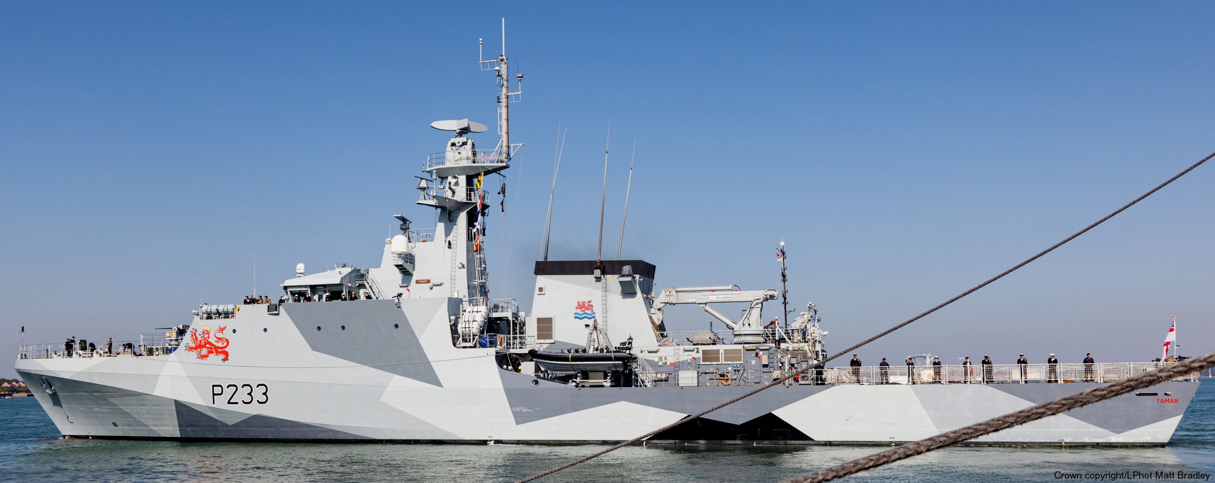 p233 hms tamar river class offshore patrol vessel opv royal navy 43