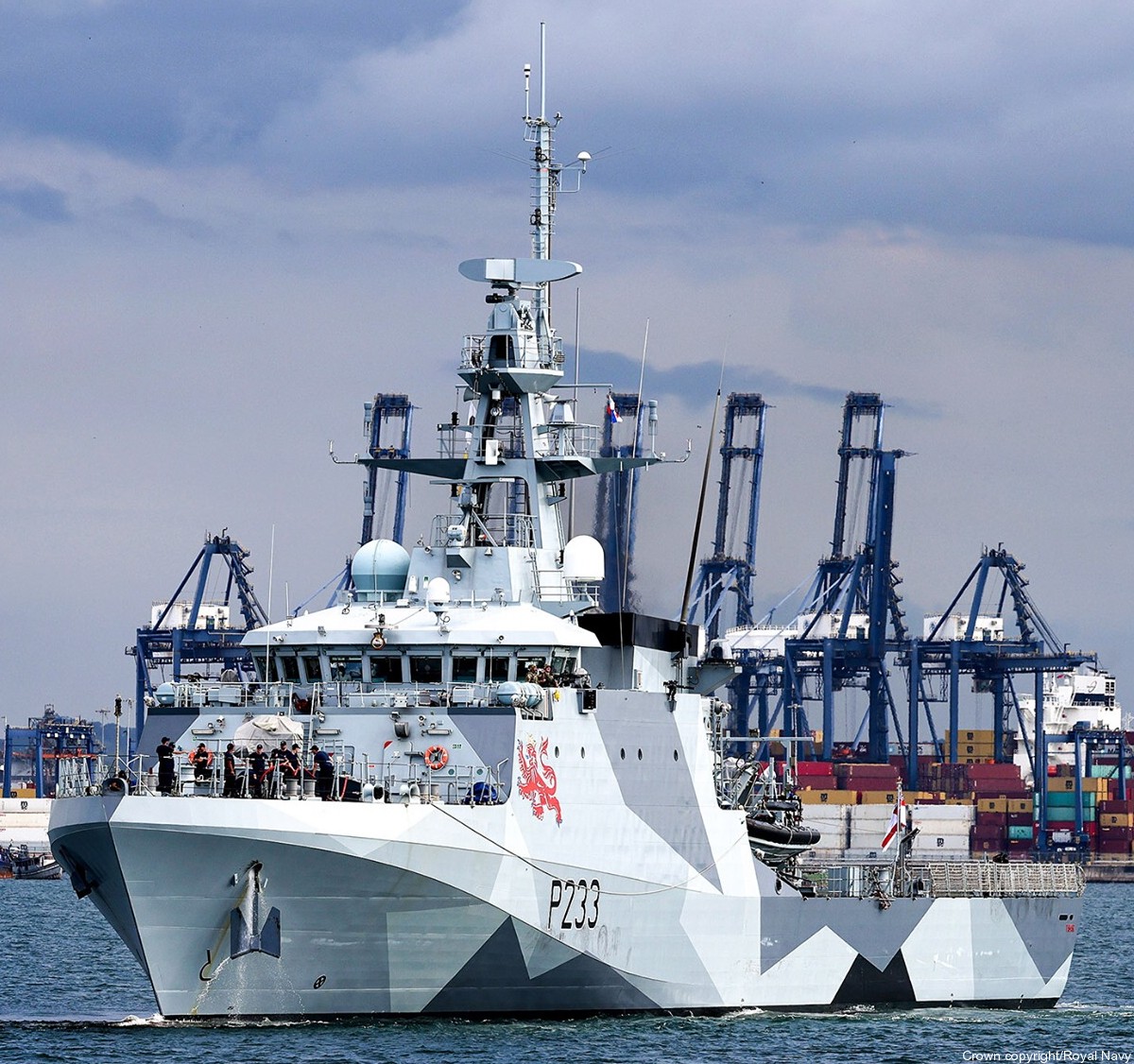 p233 hms tamar river class offshore patrol vessel opv royal navy 49