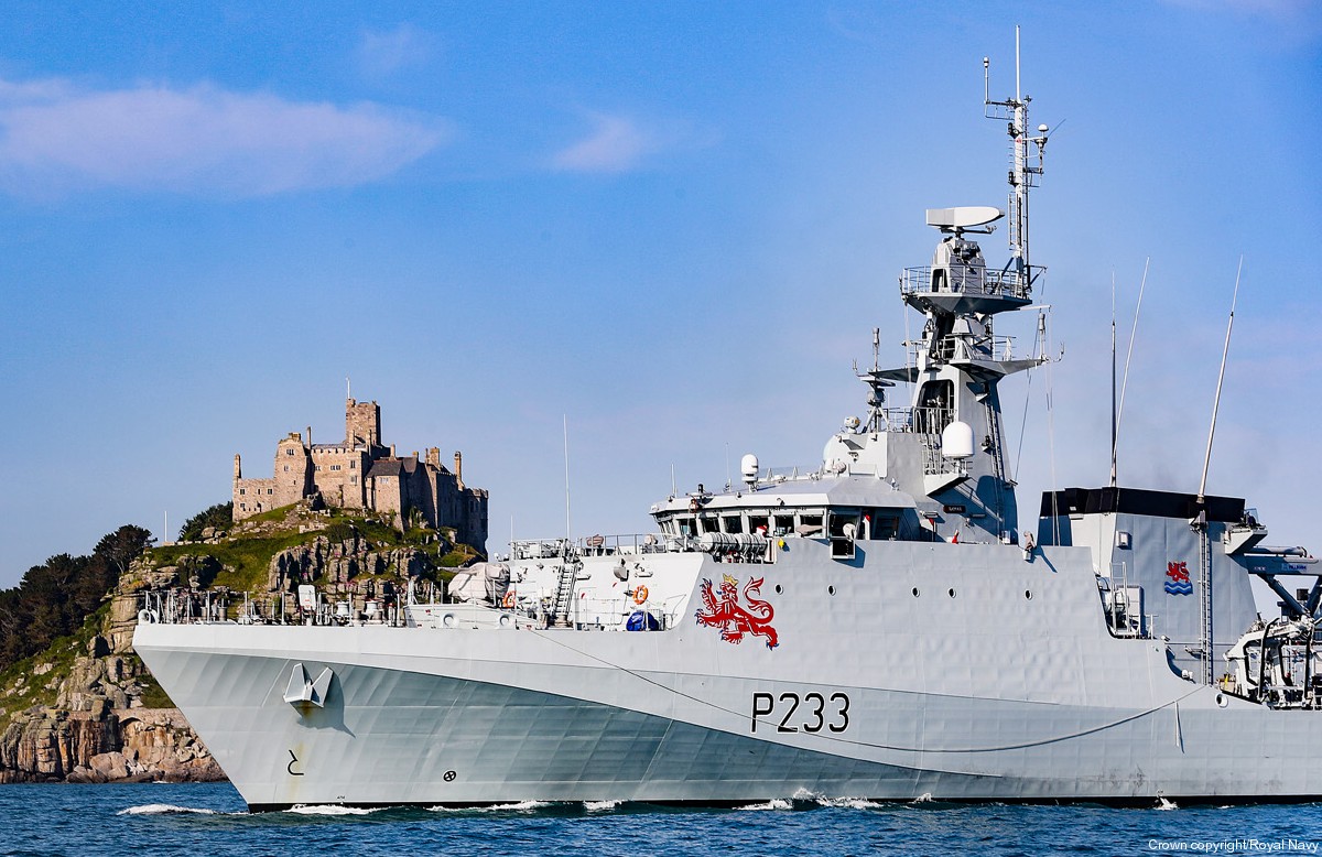 p233 hms tamar river class offshore patrol vessel opv royal navy 51