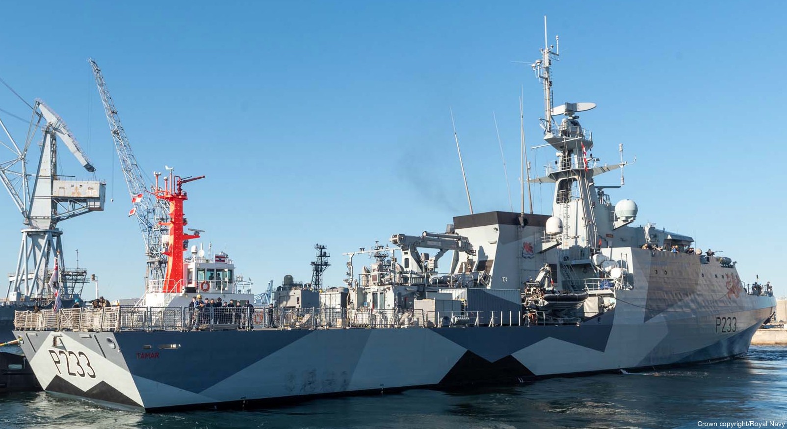 p233 hms tamar river class offshore patrol vessel opv royal navy 53