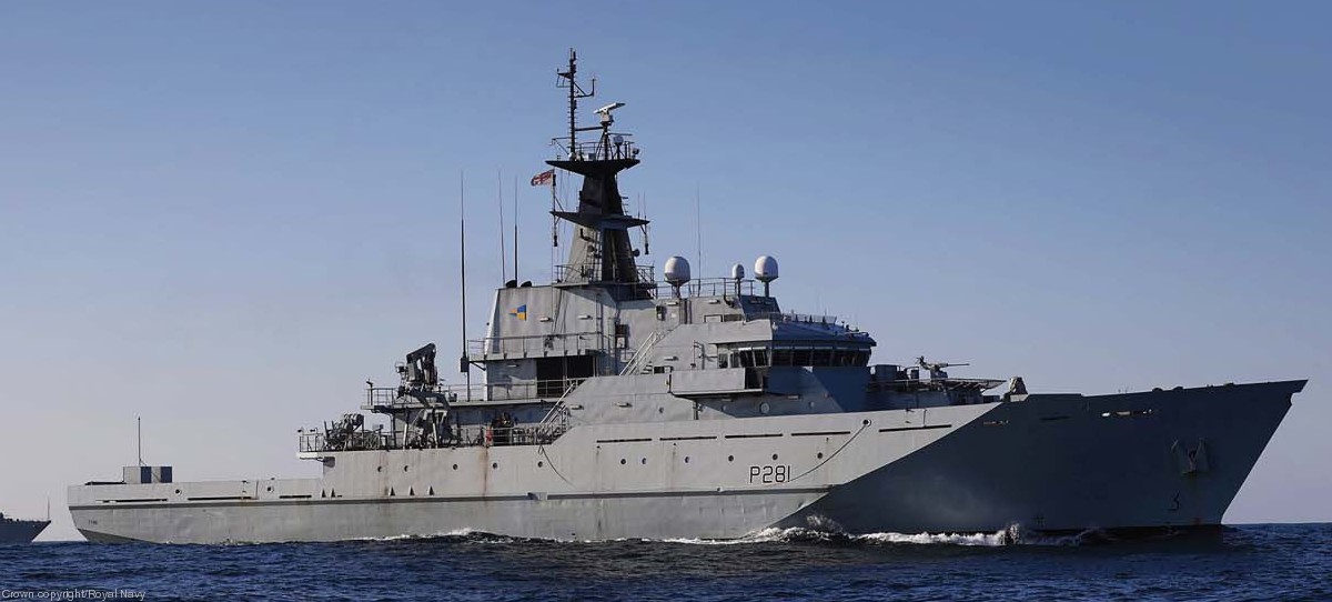 p-281 hms tyne river class offshore patrol vessel royal navy 06